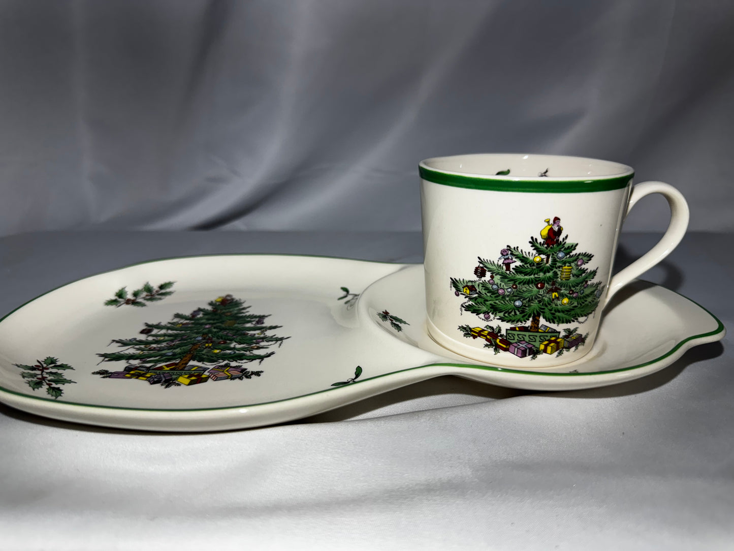 Spode Christmas Tree Tea & Toast Set Oval Tray & Mug w/ Box