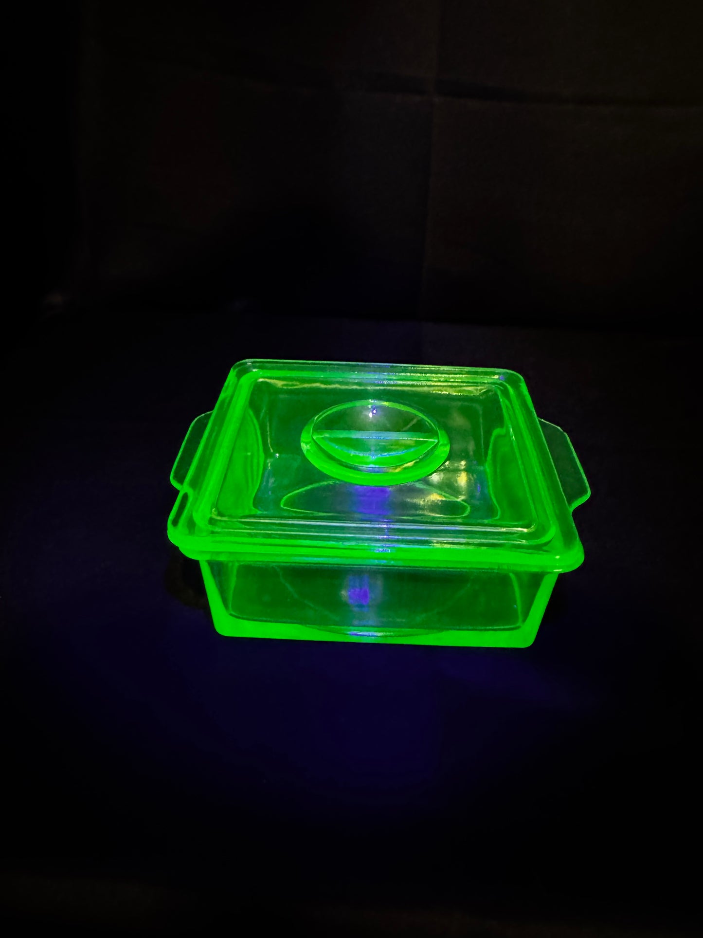 Vintage Hazel Atlas Uranium Glass Refrigerator Dish w/ Lid Green Depression Glass 6”