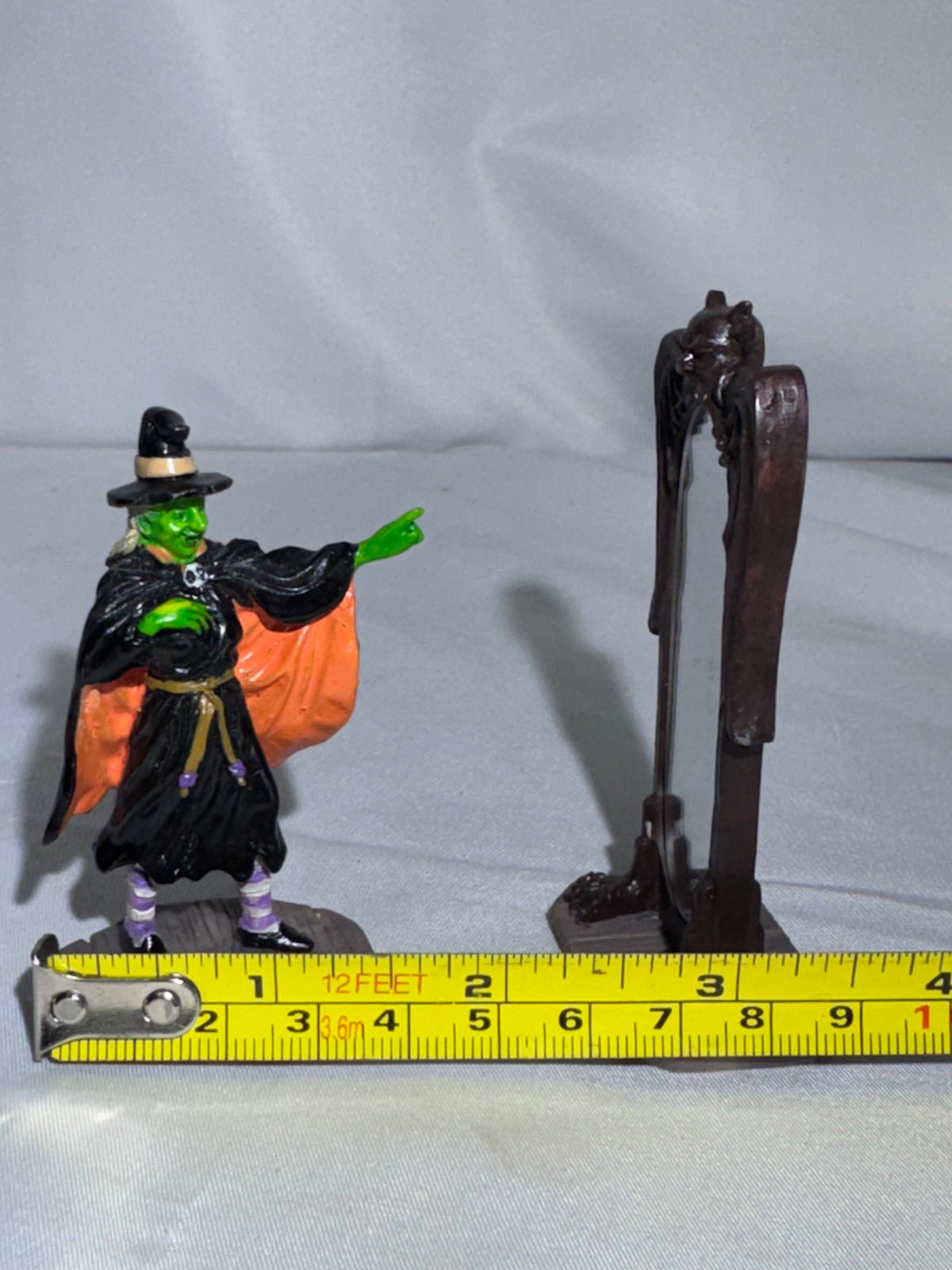 Lemax Spooky Town “Mirror Mirror” Figurine Set #52103 — Retired 2005