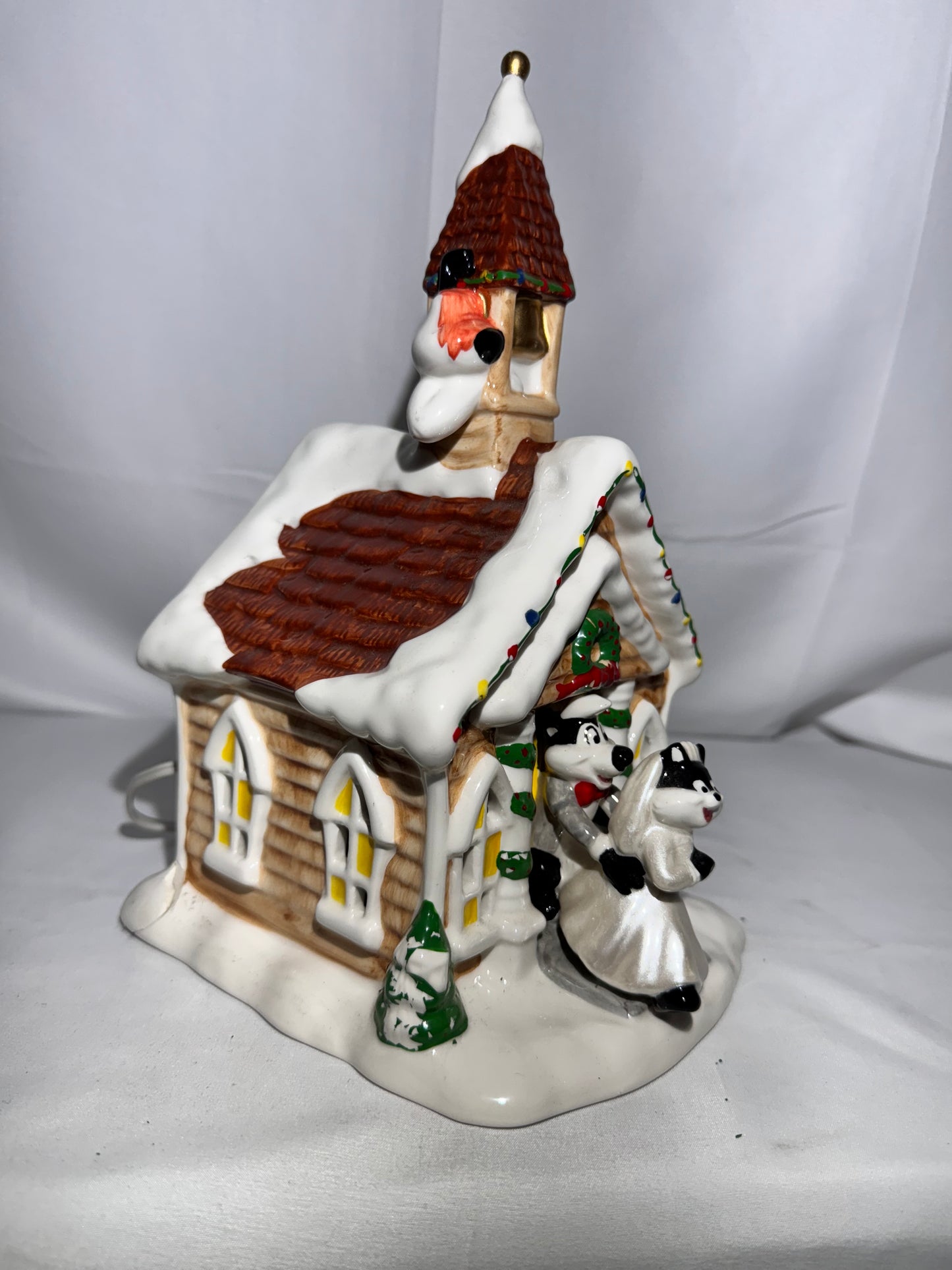 Looney Tunes Christmas Village Church – Penelope Wedding & Sam Sheepdog Warner Brothers