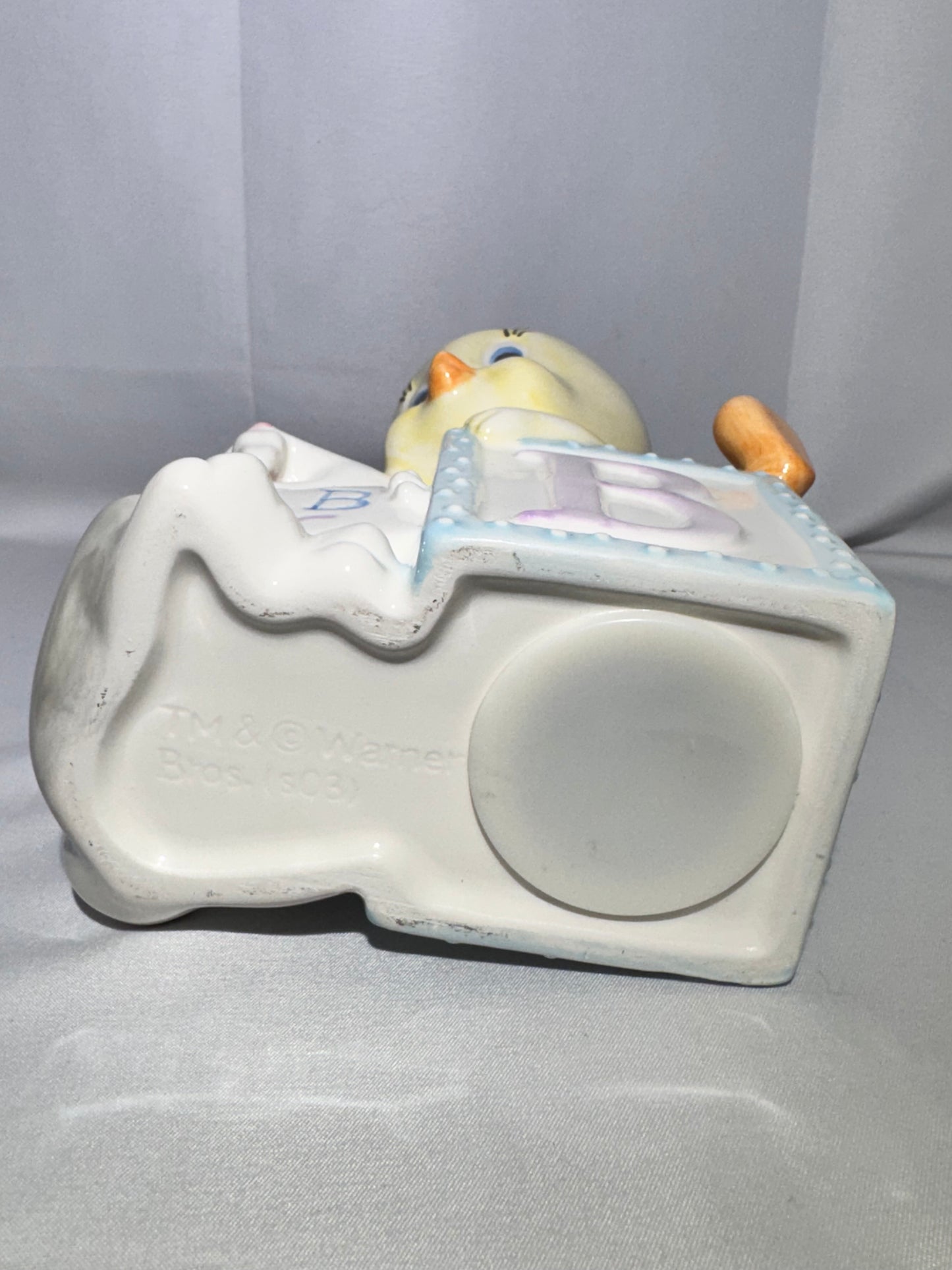 Warner Bros. Looney Tunes Baby Bugs Bunny & Baby Tweety Piggy Bank