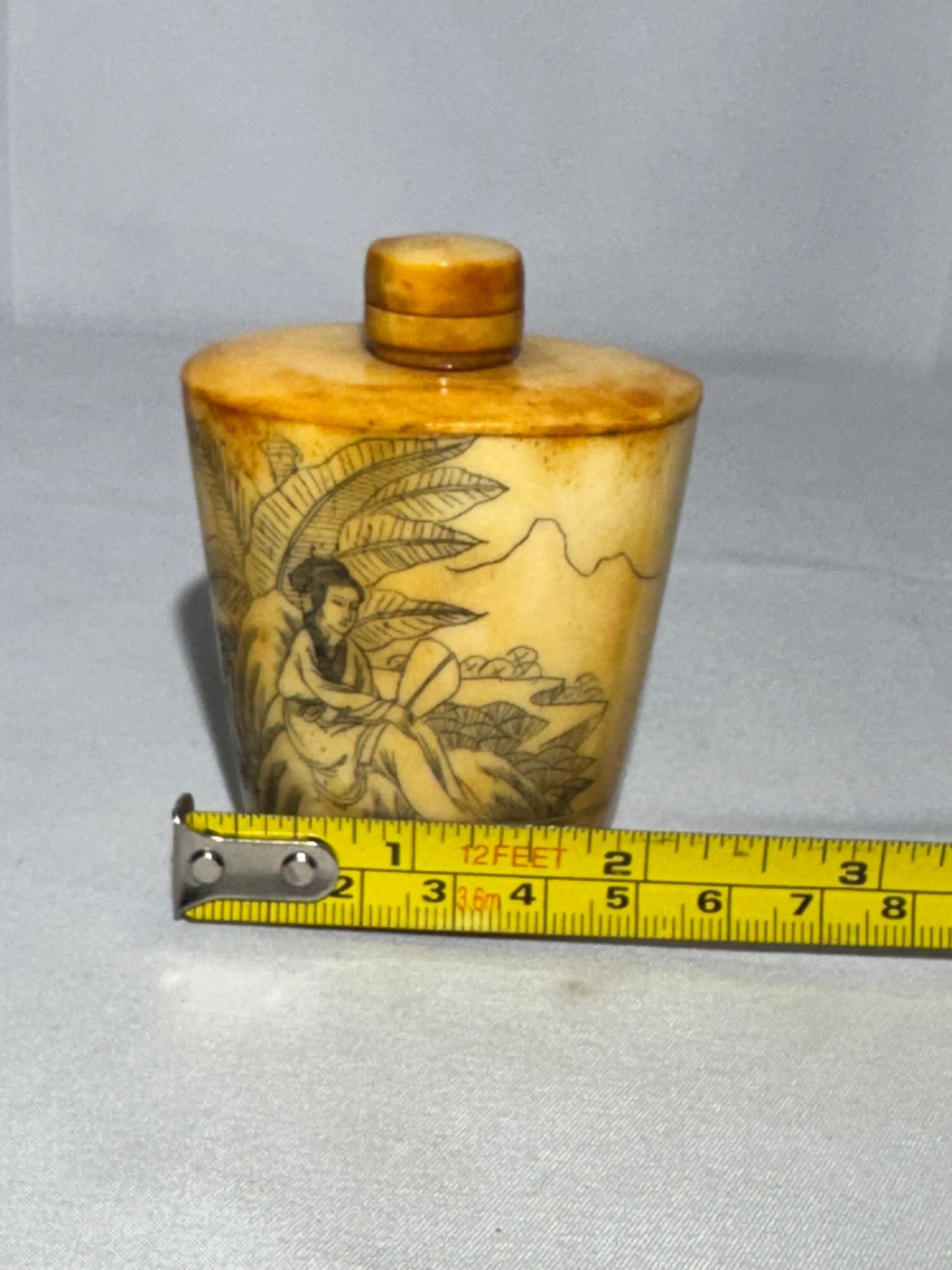 Antique Chinese Hand Carved Stone Snuff Bottle with Scenic Lady Motif – With Stopper & Spoon