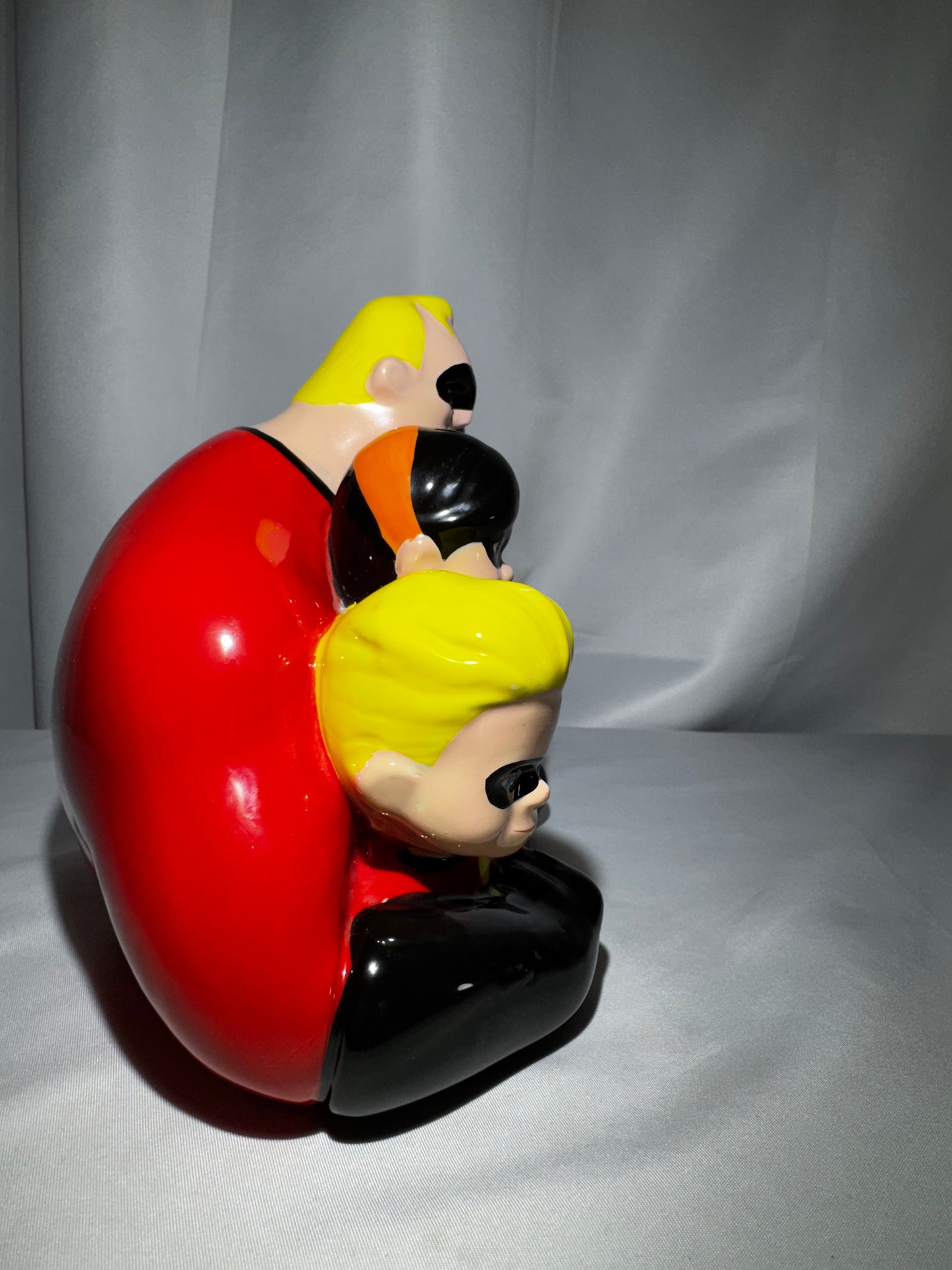 Enesco Disney Pixar The Incredibles Family Ceramic Coin Bank Mr Incredible Elastigirl