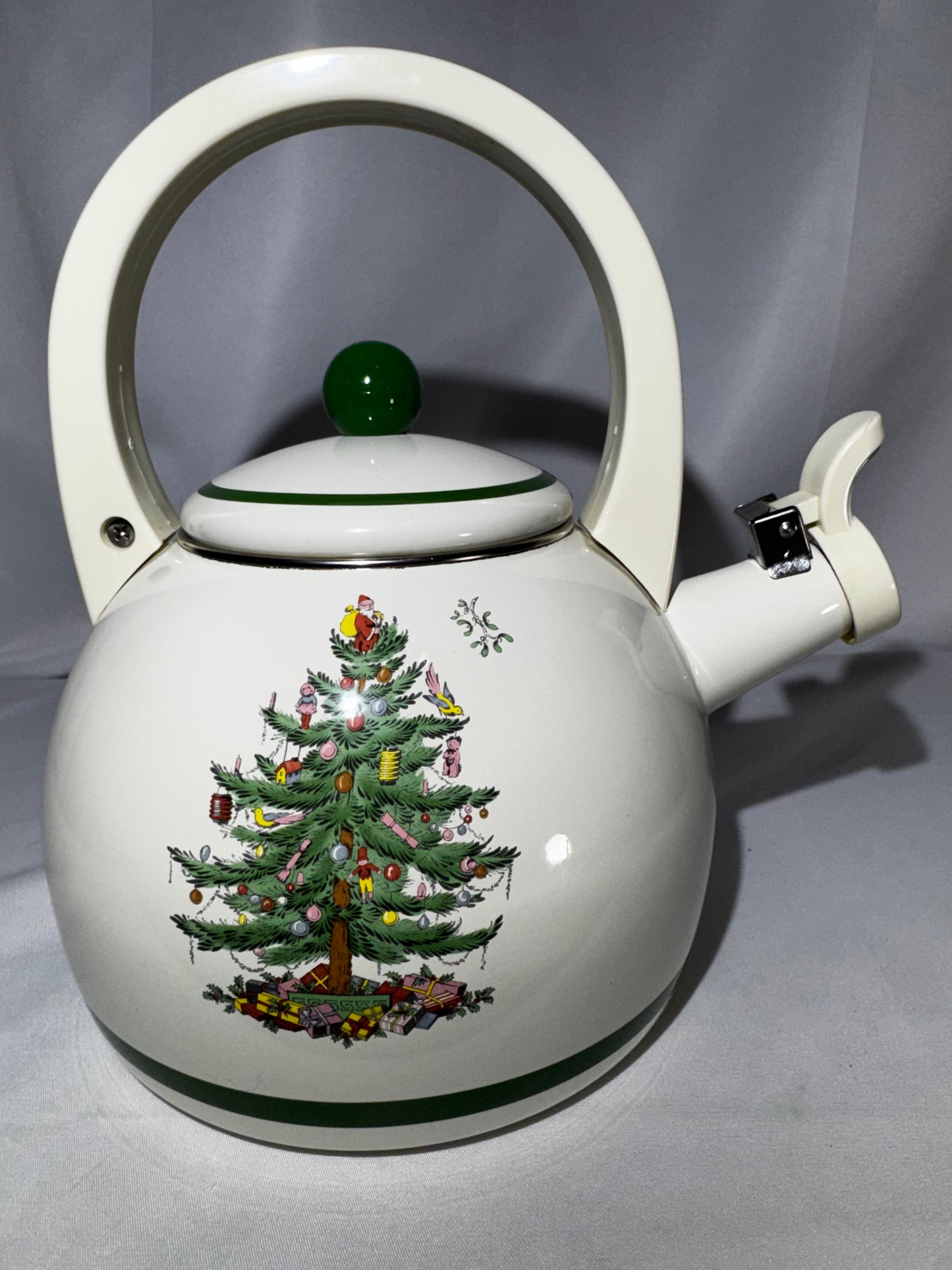 Spode Christmas Tree Enamel on Steel Whistling Tea Kettle 2.2 Qt w/ Original Box Holiday