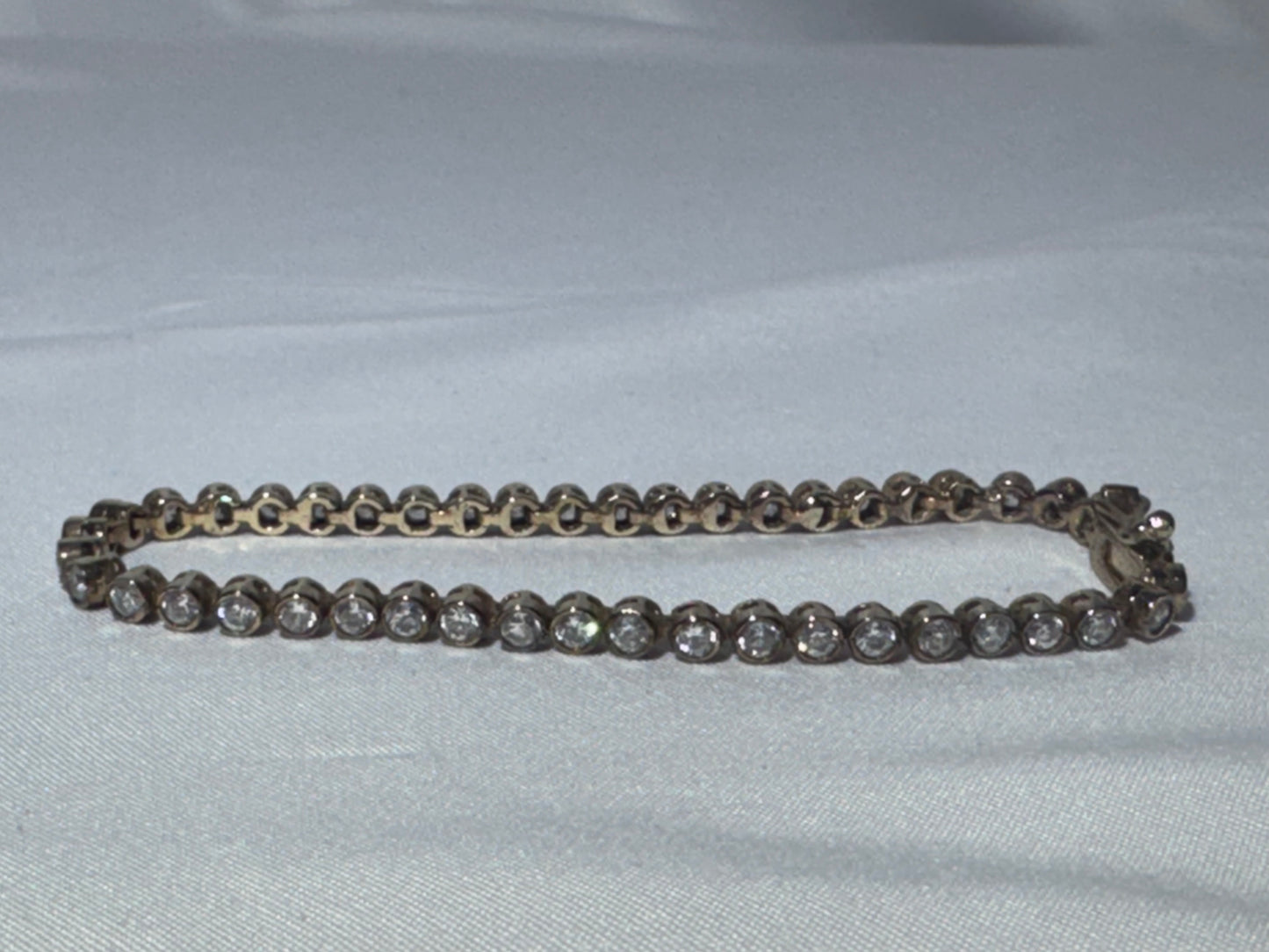 Vintage/Classic 925 Sterling Silver FAS Tennis Bracelet – Clear Round Stones – Box Clasp