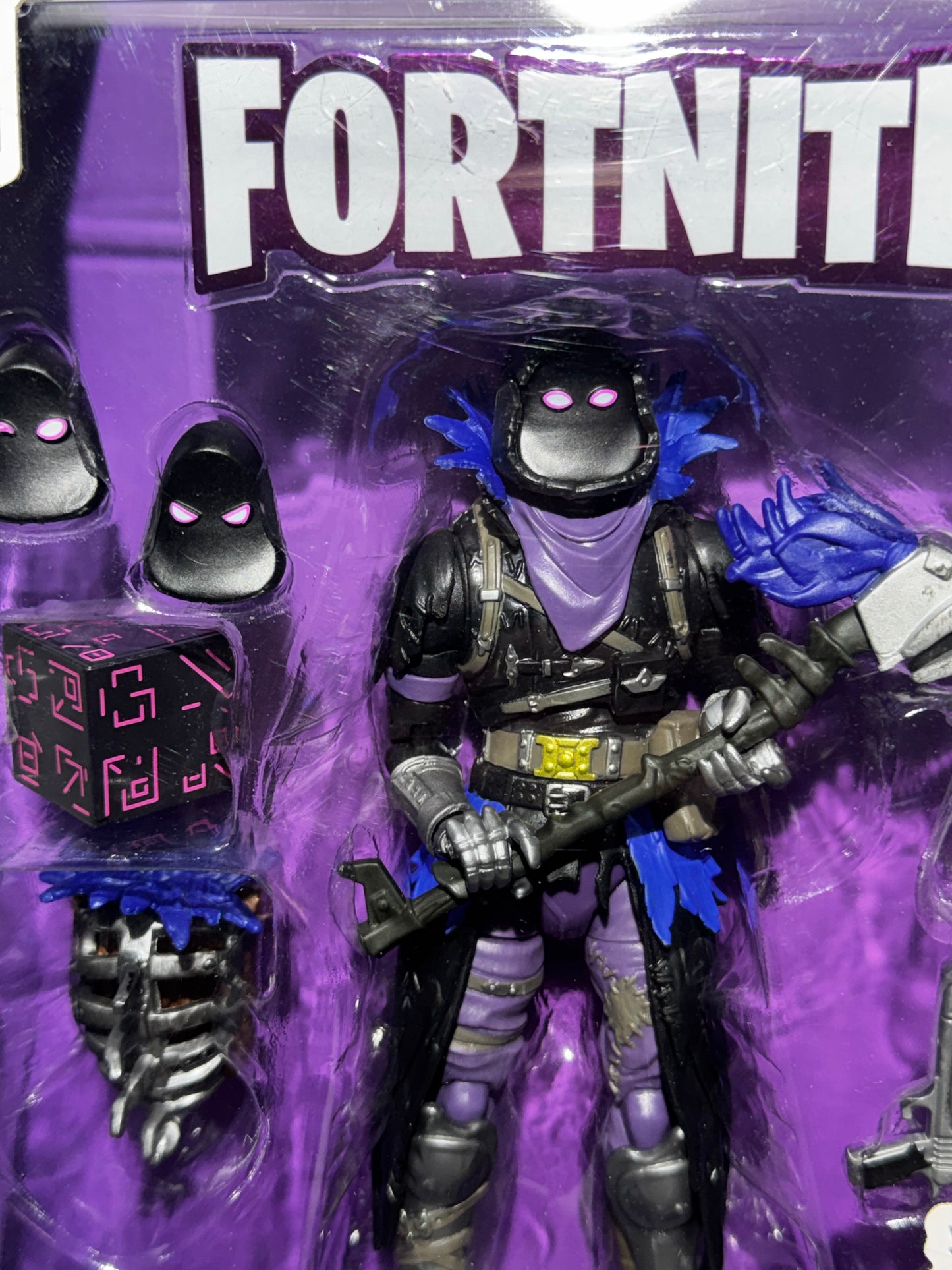 Fortnite Raven Legendary Series Action Figure 2019 Epic Games 38 Articulation 8 Pc NIB