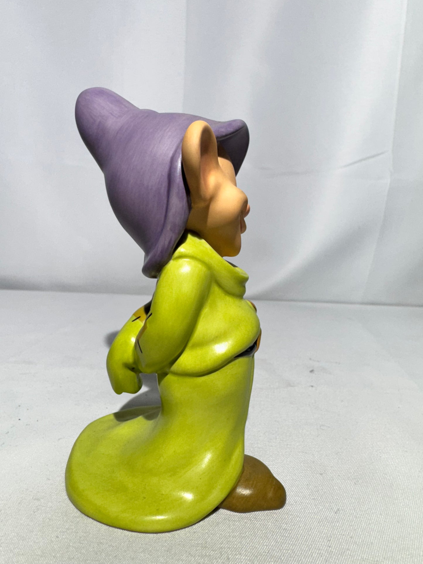Classic Walt Disney Collection – Dopey “Gleeful Grin” Figurine (Item #4009982, 2009)