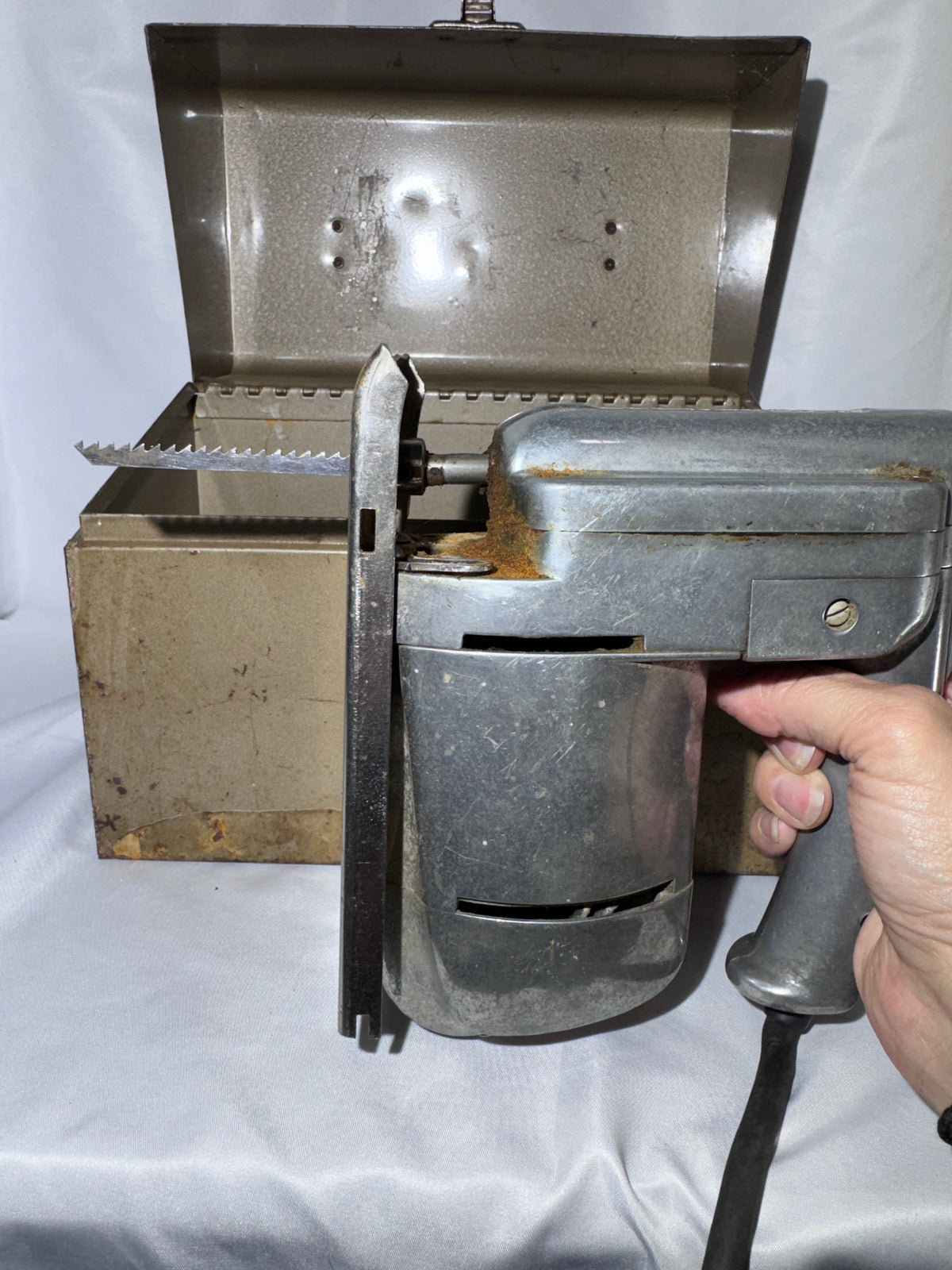 Vintage Craftsman Sabre Saw Model 315.27941 – Sears – Original Metal Case & Manual