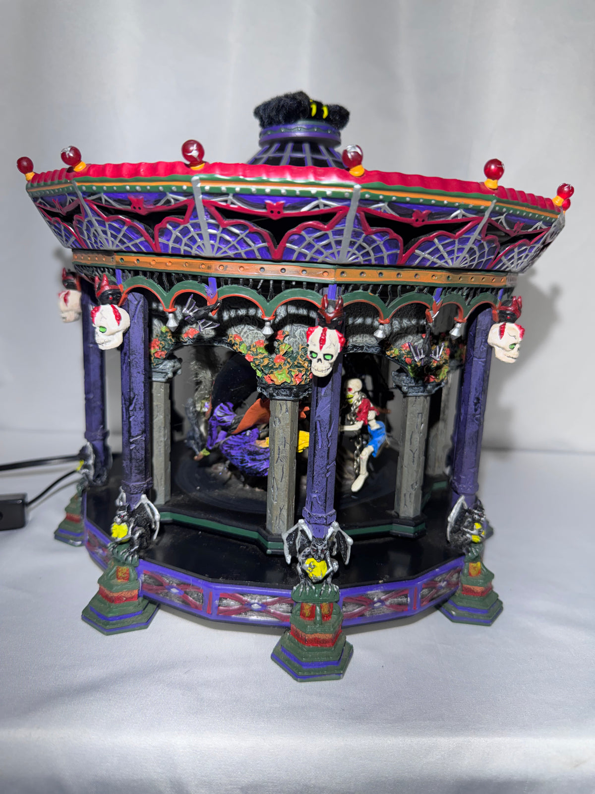 Department 56 Snow Village Halloween Ghostly Carousel #56.55317 – Retired 2002–2005