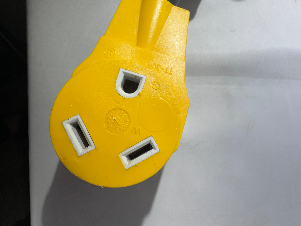 Camco Power Grip Power Defender 30-Amp Voltage Protector – Tested & Working