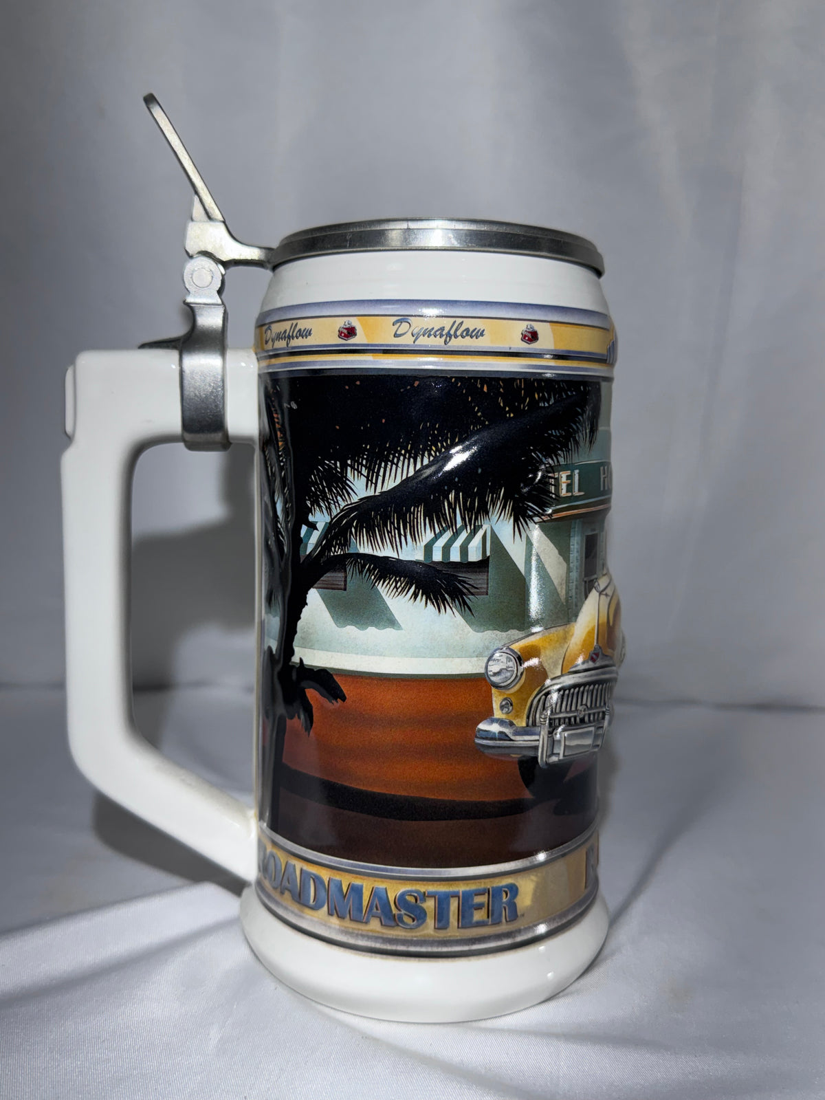 Budweiser Classic Car Series 1948 Buick Roadmaster Convertible Beer Stein CS418
