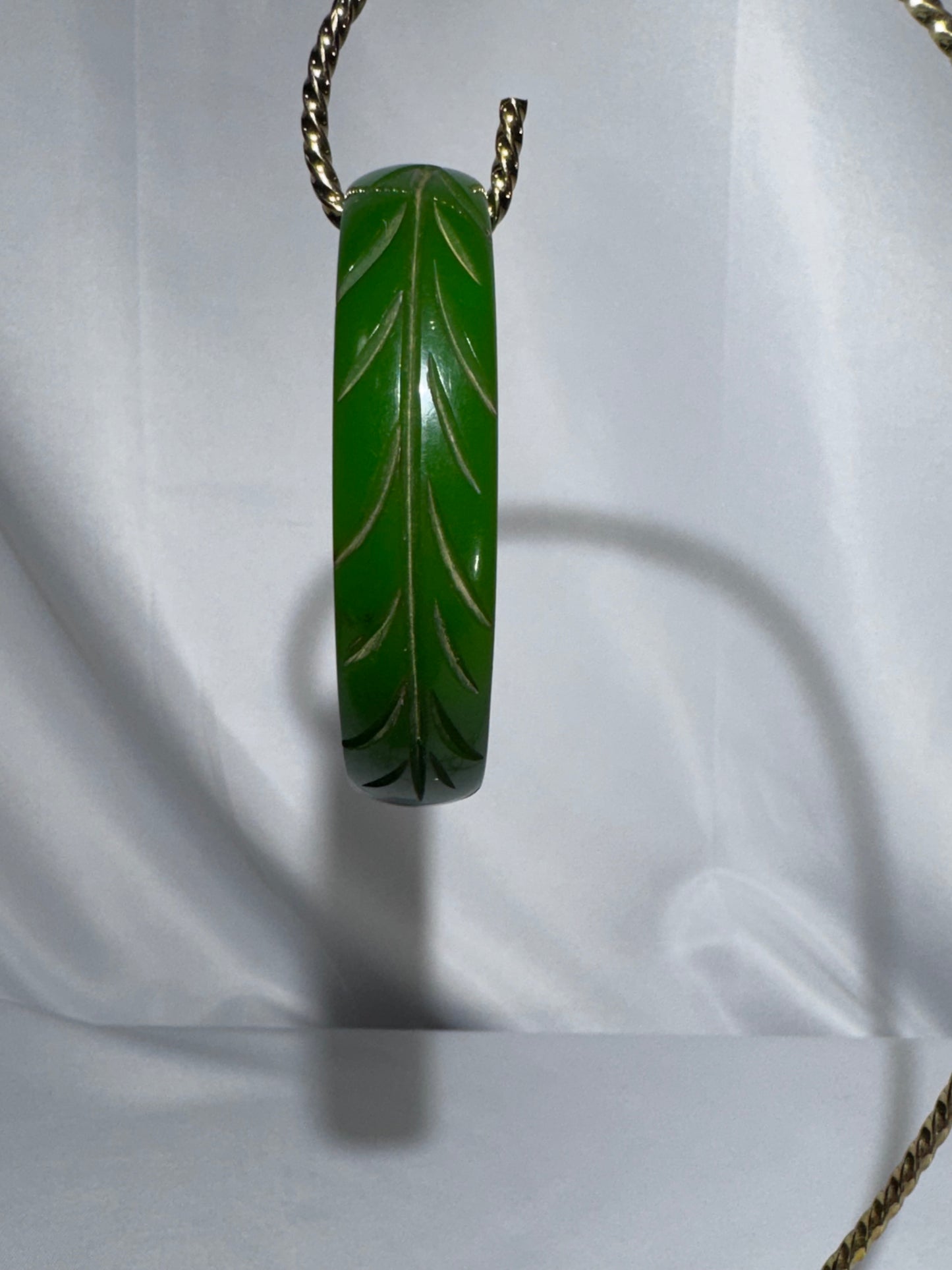 Vintage Carved Translucent Spinach Green Bakelite/Catalin Bengal – Rare Antique Jewelry