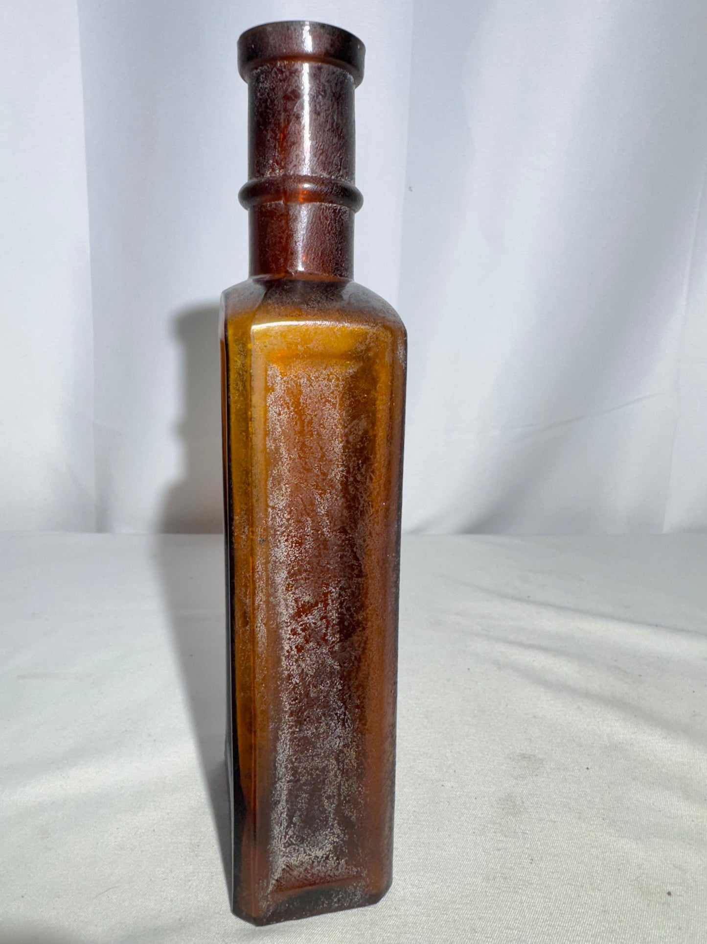 Vintage Amber Glass Apothecary Bottle Roehl’s Reliable Hair Restorer Embossed Antique