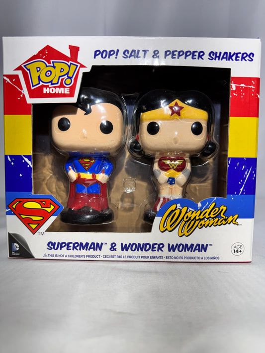 Funko Pop! Home DC Comics Superman & Wonder Woman Salt & Pepper Shaker Set w/ Original Box