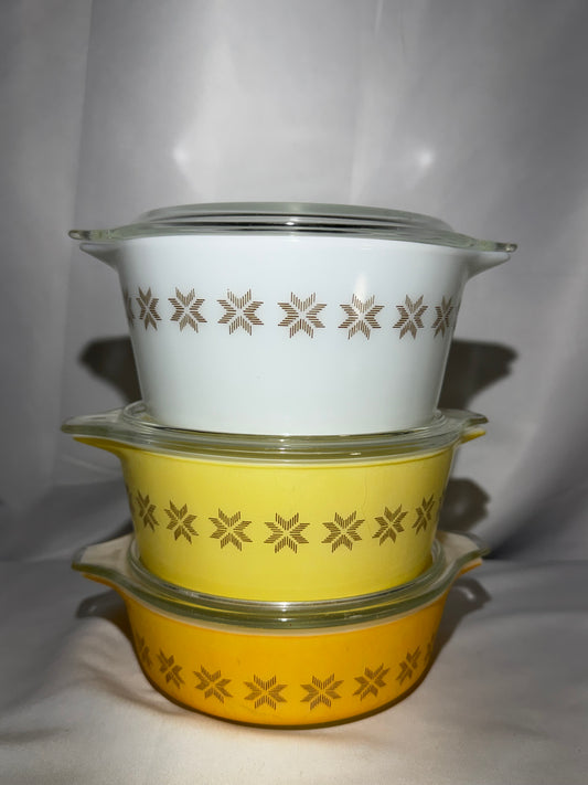 Vintage Pyrex Town & Country Cross Stitch Star Casserole Set 471 472 473 w/Lids Brown