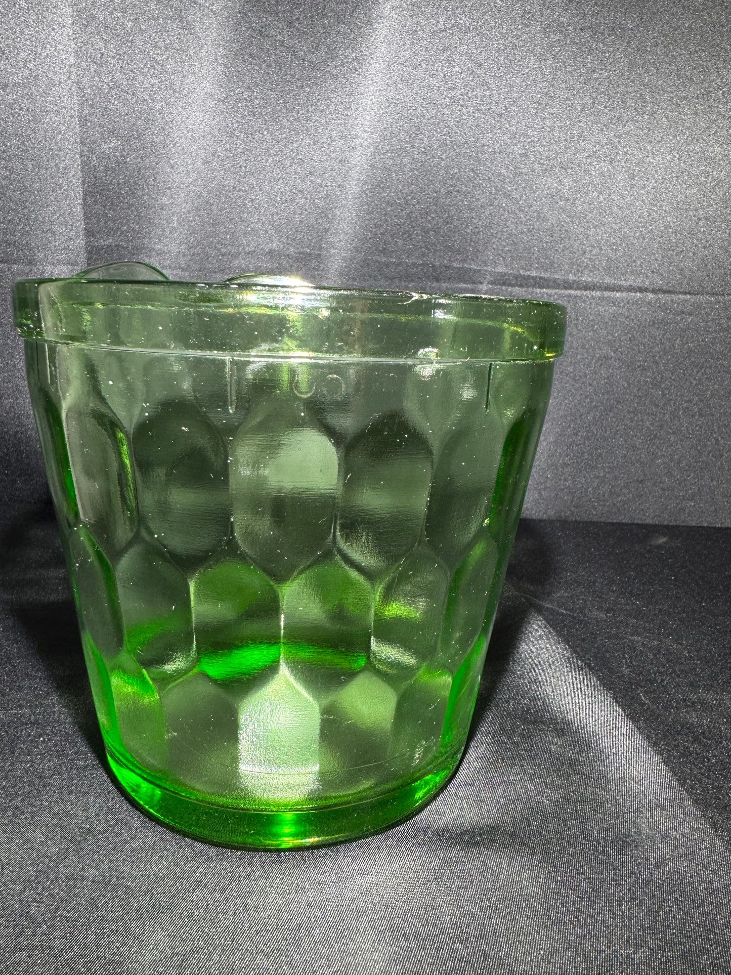 Vintage Jeannette Glass Green Uranium Glass Ice Bucket Hex Optic Honeycomb Depression Glass
