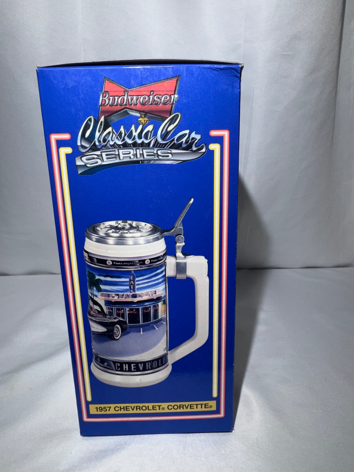 Budweiser Classic Car Series II 1957 Chevrolet Corvette Stein CS340 – Original Box