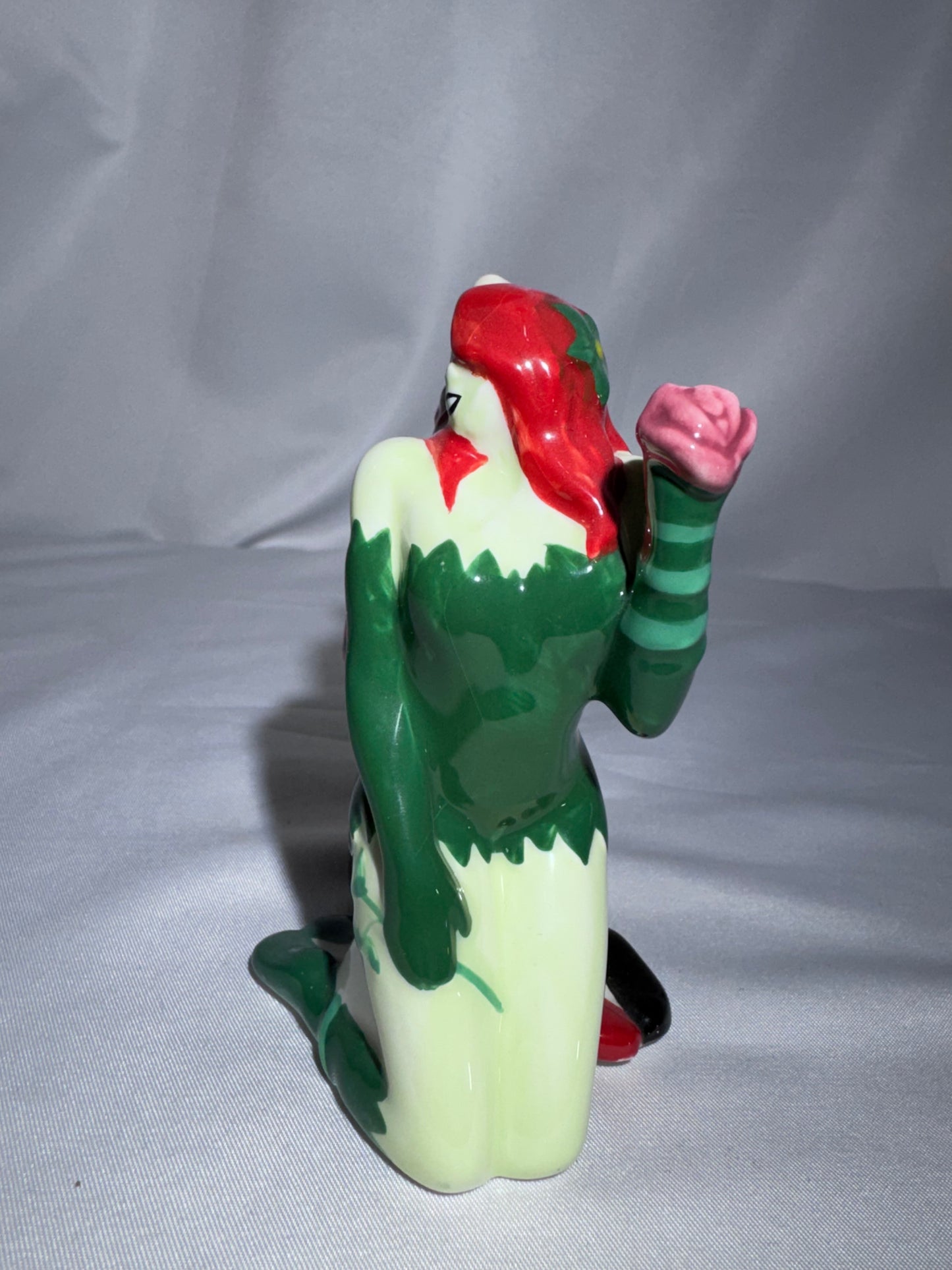 2014 Westland DC Comics Harley Quinn Poison Ivy Magnetic Salt Pepper Set