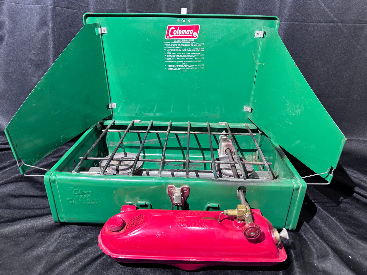 Vintage 1974 Coleman 425E499 Two-Burner Liquid Fuel Camp Stove with Original Box