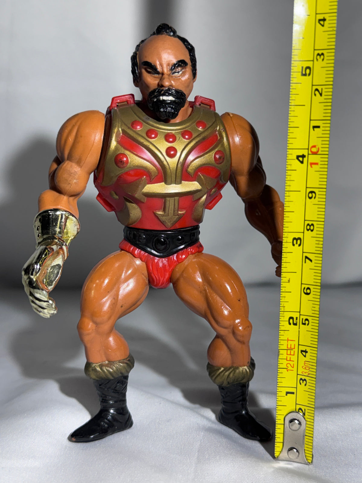 Vintage Mattel Masters of the Universe Jitsu Action Figure – Sword & 2 Chest Armor Pieces – MOTU