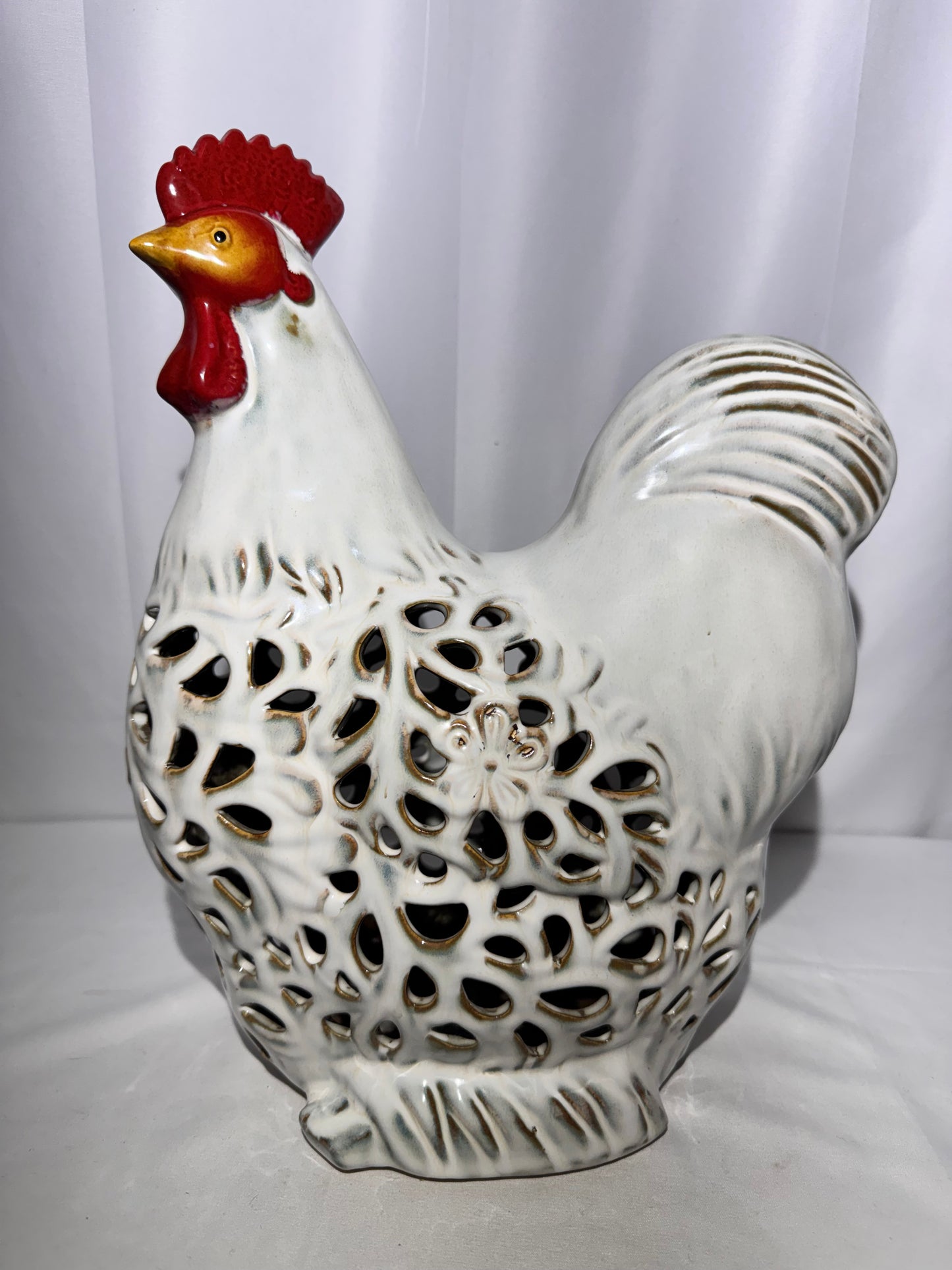 White Ceramic Openwork Rooster Figurine – Decorative Farmhouse Accent – 13” Tall