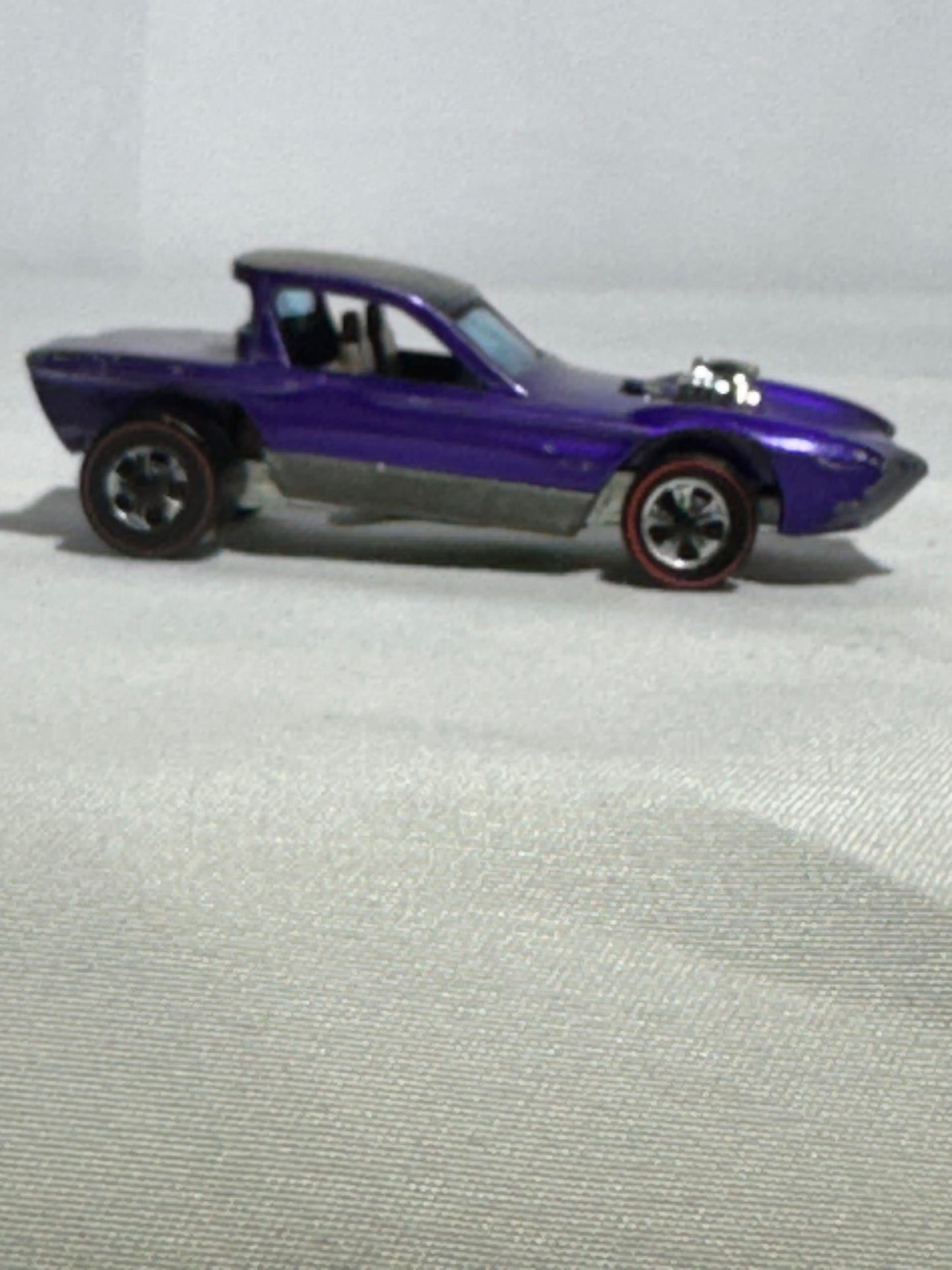 Hot Wheels Python – 1968 Redline – Purple – Sweet 16 Series