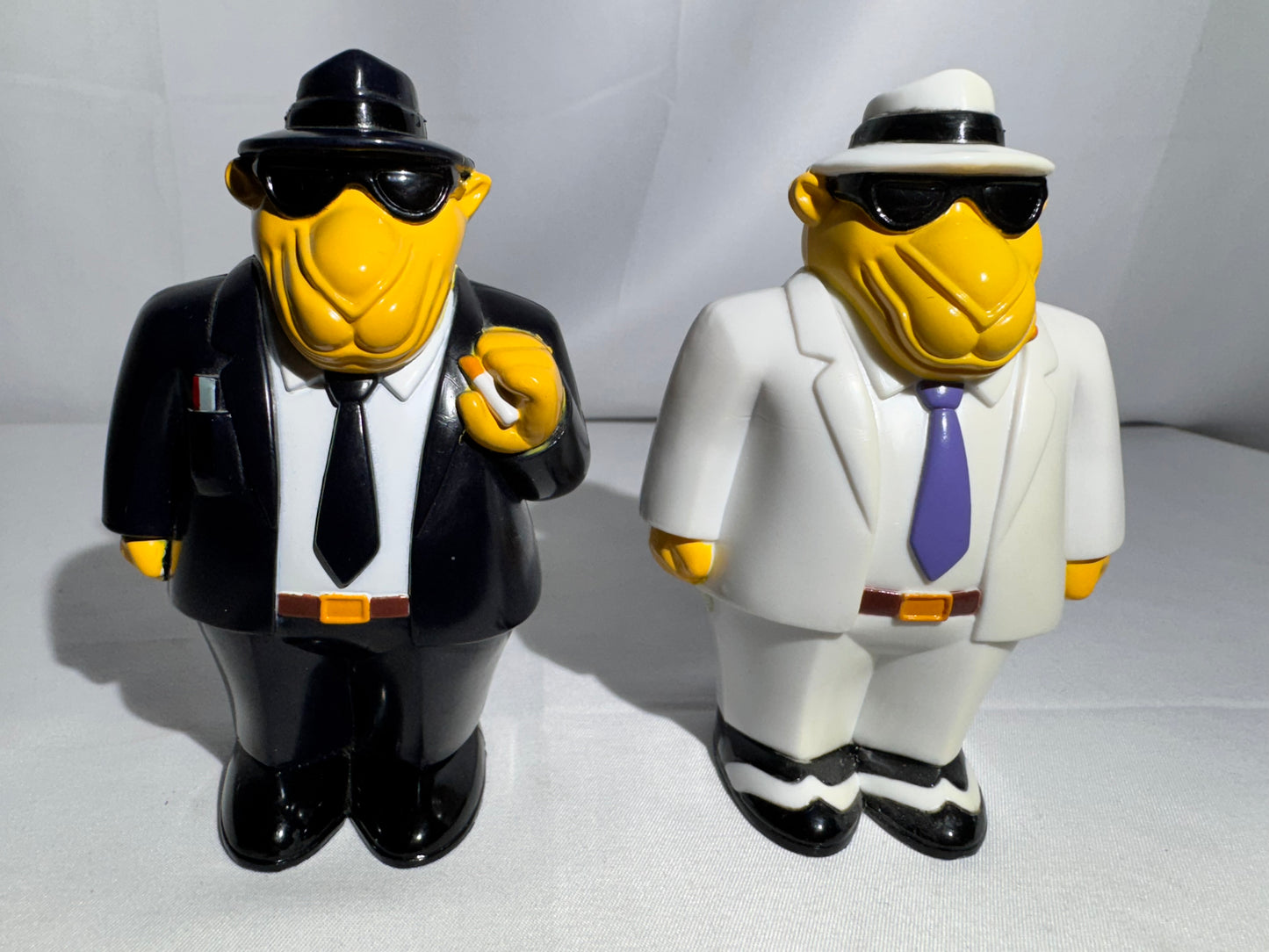 1993 Joe Cool Camel Salt & Pepper Shakers – Black & White Suit Set – With Stoppers
