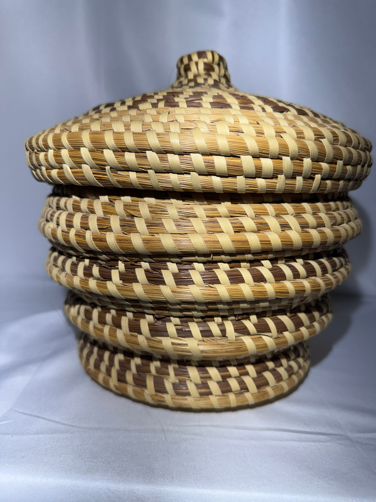 Handwoven Sweetgrass Basket – Sarah Green Family – Charleston, SC