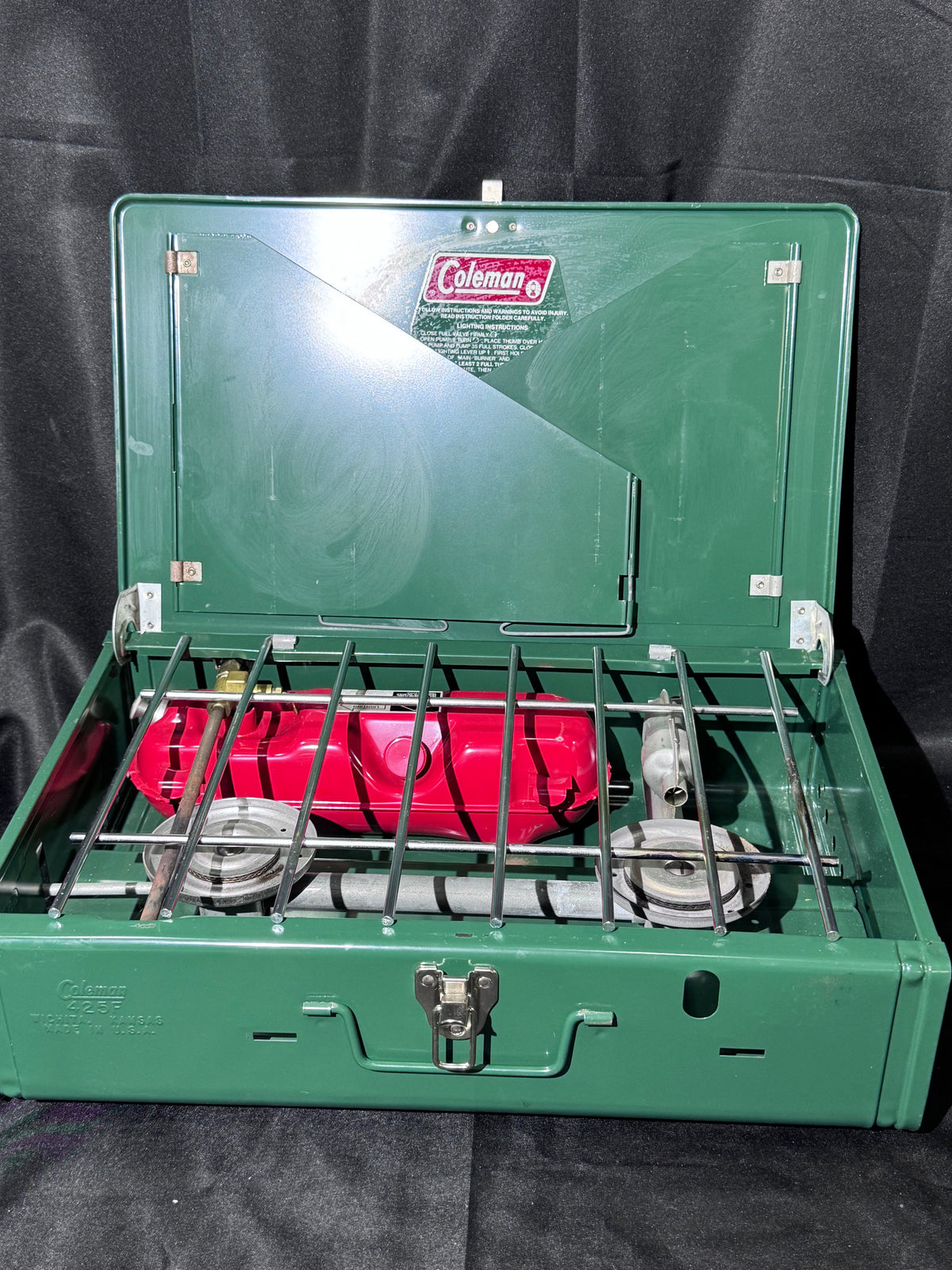 Vintage 1981 Coleman Model 425F 2-Burner Camp Stove with Original Box – Untested
