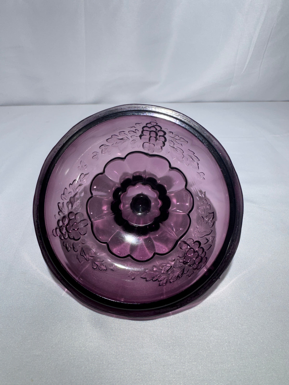 Vintage L.G. Wright Paneled Grape Amethyst Glass Covered Candy Dish / Pedestal Compote 1930’s-1960’s
