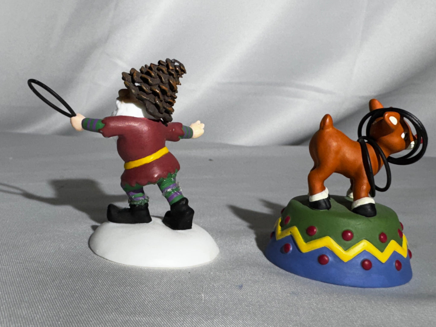 Department 56 North Pole Woods Ring Toss #56931 Retired Elf & Rudolph Figurine Set w/ Box
