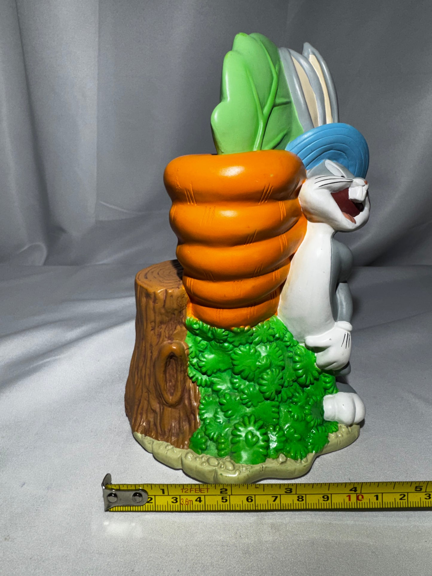 1998 Warner Bros Bugs Bunny Coin Bank Ceramic w/ Stopper Vintage Looney Tunes Carrot