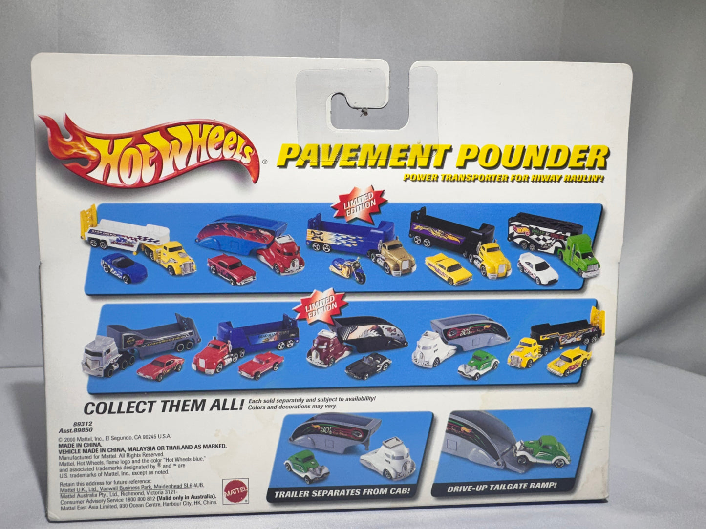 Hot Wheels Pavement Pounder – Dead Man’s Curve (2000 Mattel)