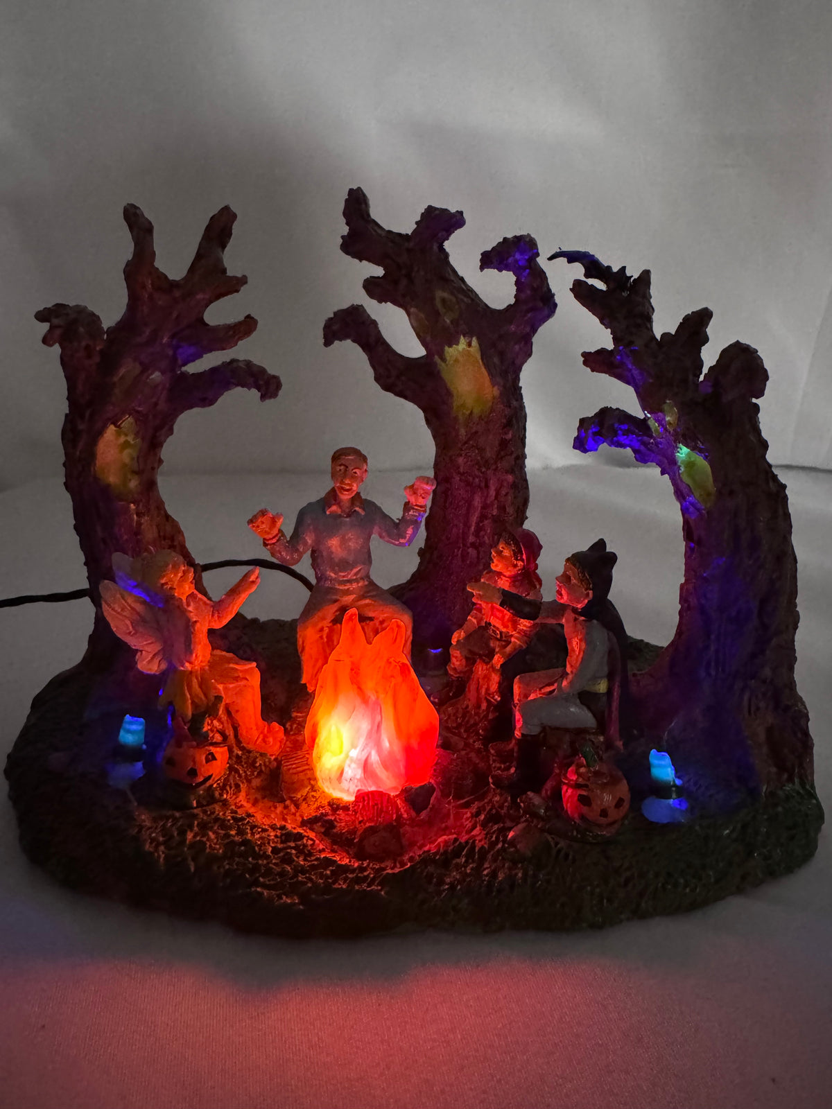 Lemax Spooky Town “Scary Stories” Lighted Table Accent # — 2010 Retired