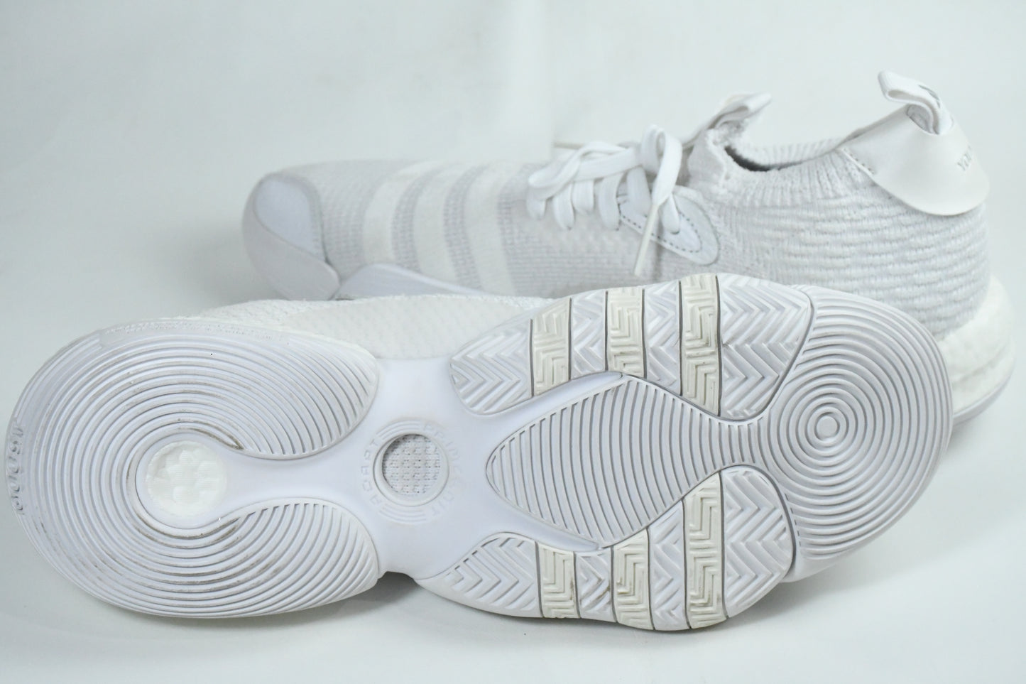 Adidas Tra Young Basketball Shoes Men's US Size 12 All white