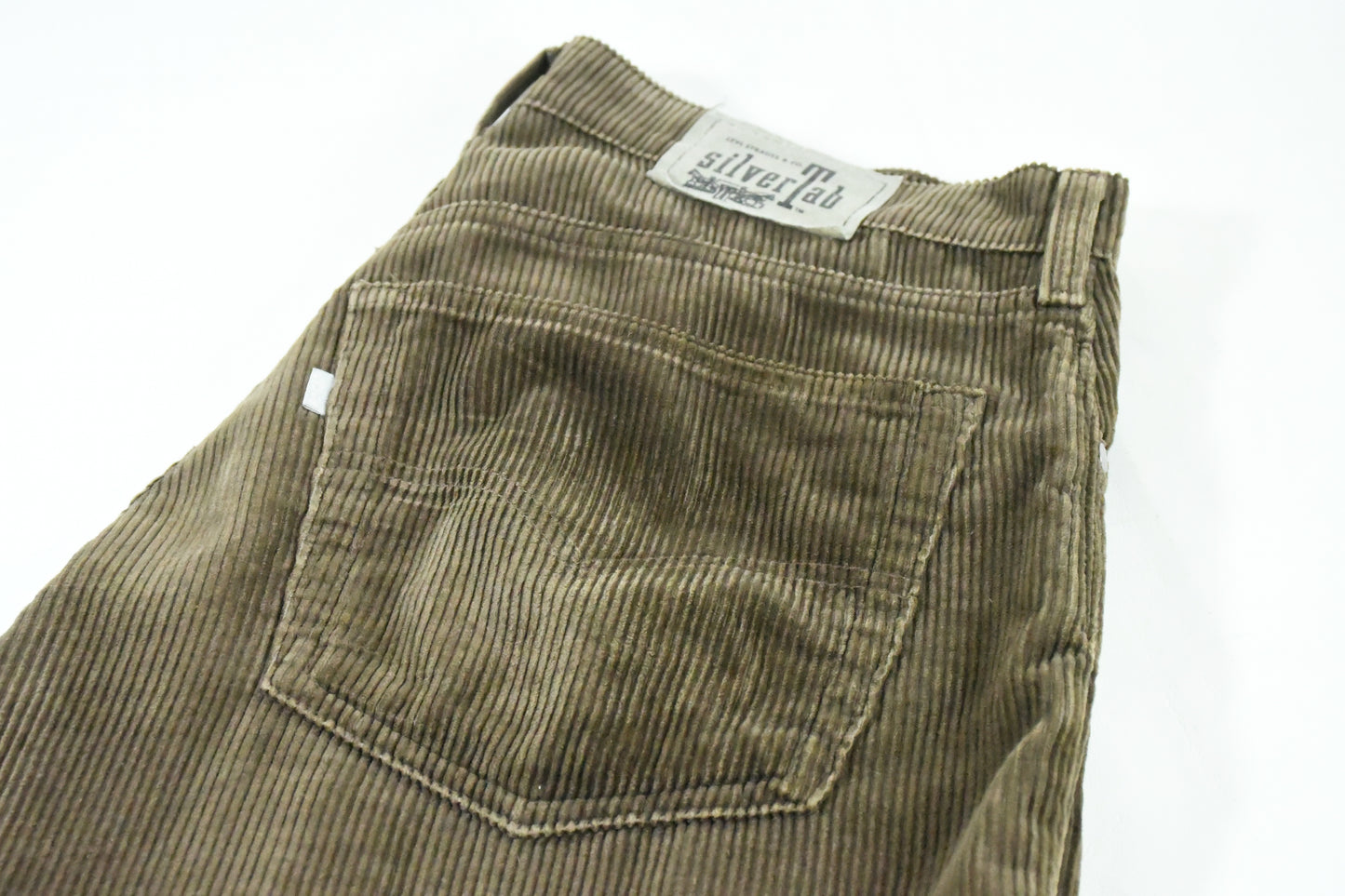 Levis-Silver Tab -Brown Corduroy-Baggy-Mans W32 L30 VTG