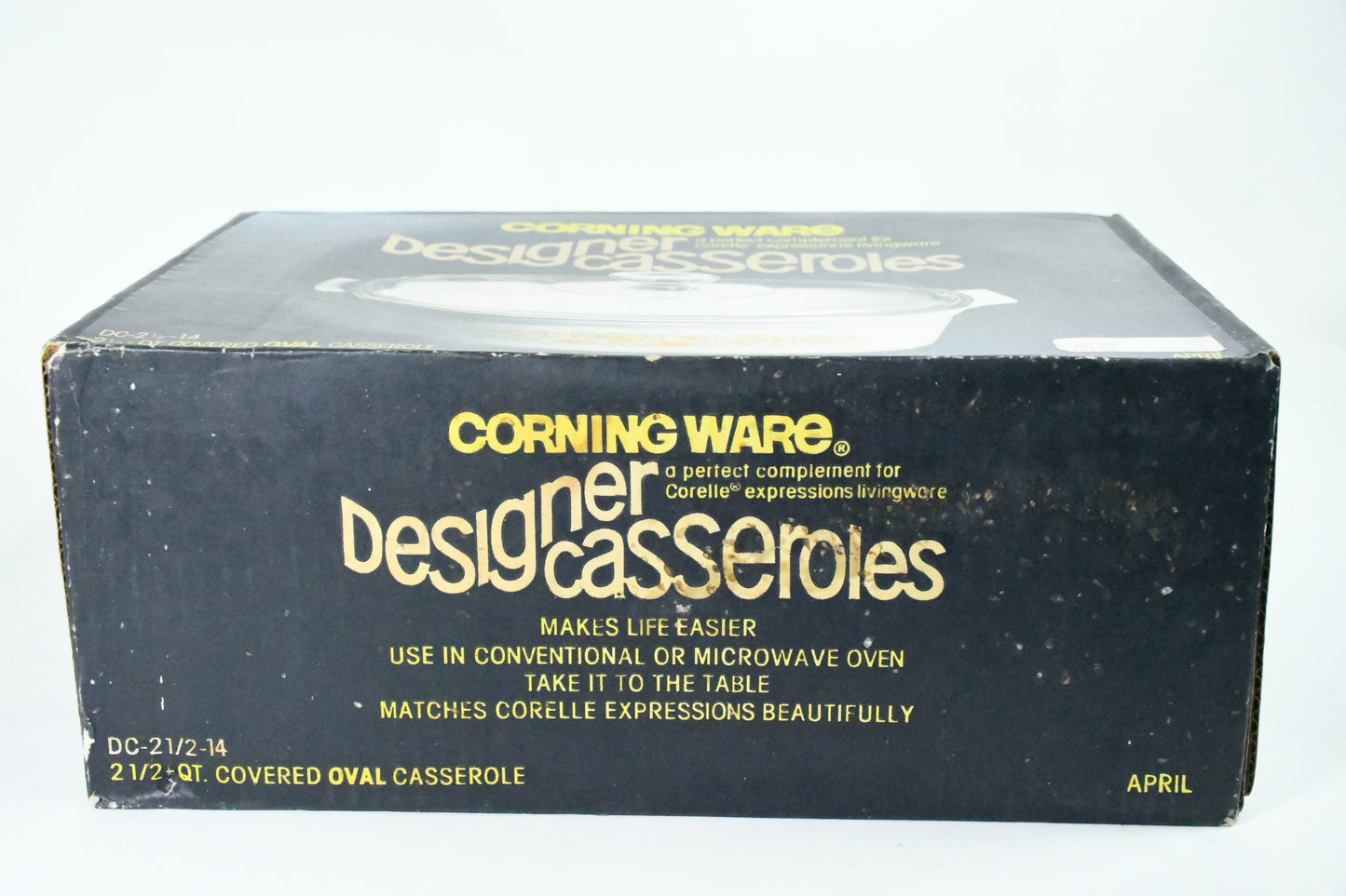 April-Corning Ware-Designer Casserole-Vintage-in Box-2.5qt Oval Casserole w/lid