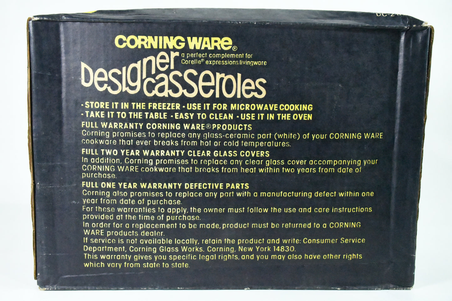 April-Corning Ware-Designer Casserole-Vintage-in Box-2.5qt Oval Casserole w/lid