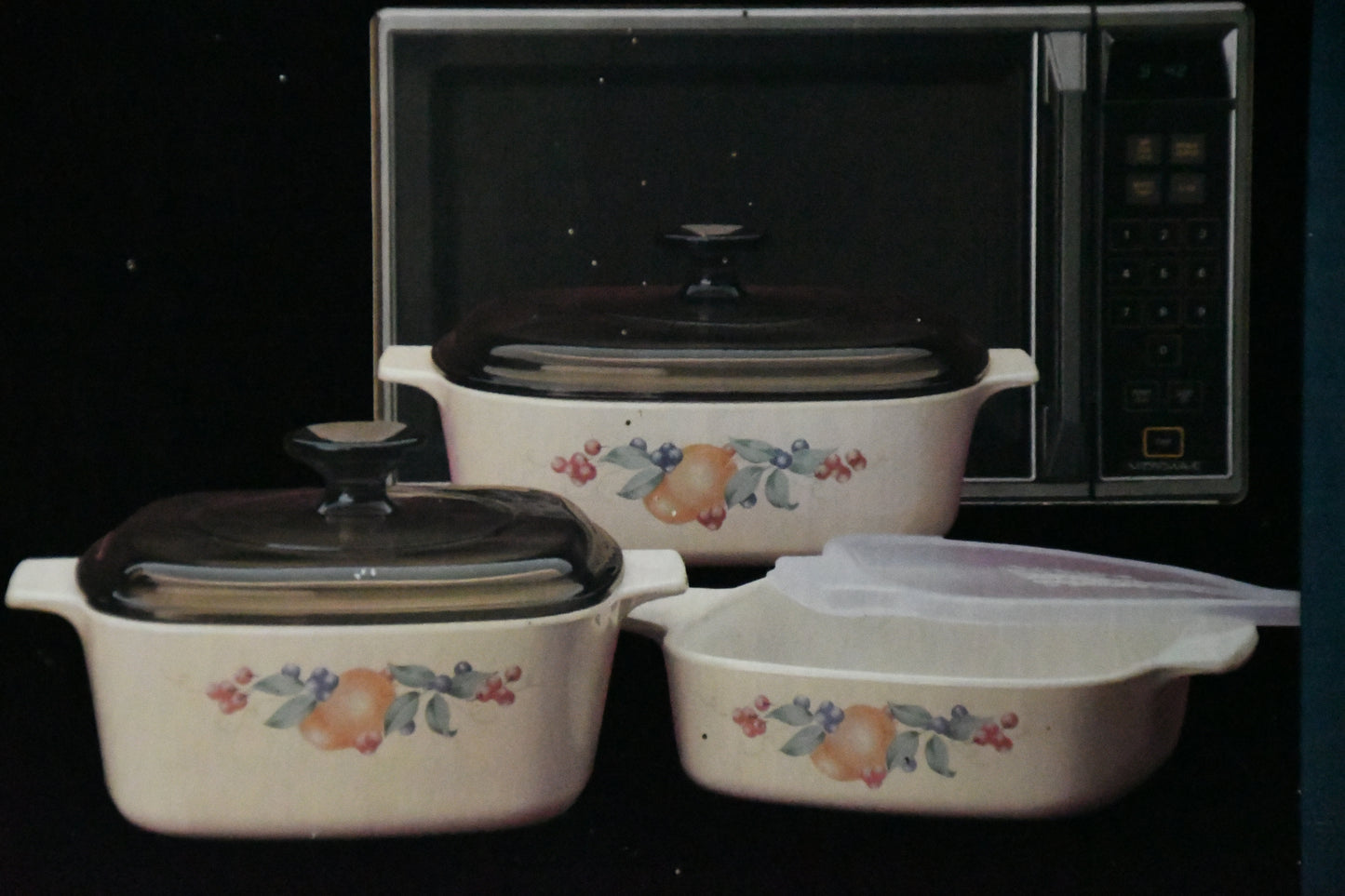 Corning Ware- Abundace-1994-6 piece Trio set-old in box-oven/microwave