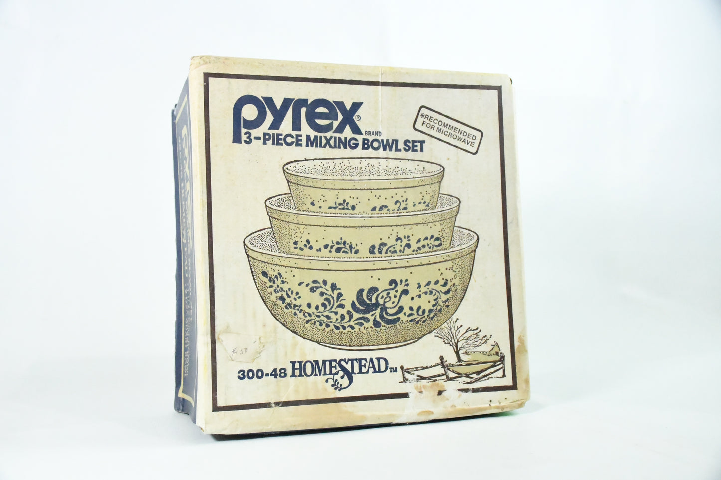 Pyrex- Home Stead 30048- 3 piece mixing bowl set-Vtg-in box