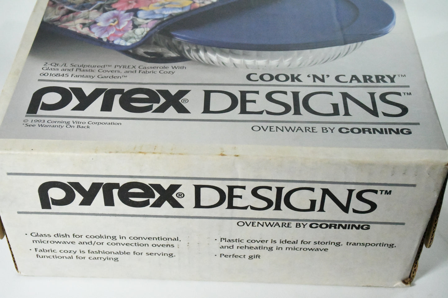 Pyrex Design Ovenware by Corning-1993- 2Qt Casserole w/ glass & plastic Cover & Fabric Cozy 6016845 Fantasy Garden Unopened box VTG