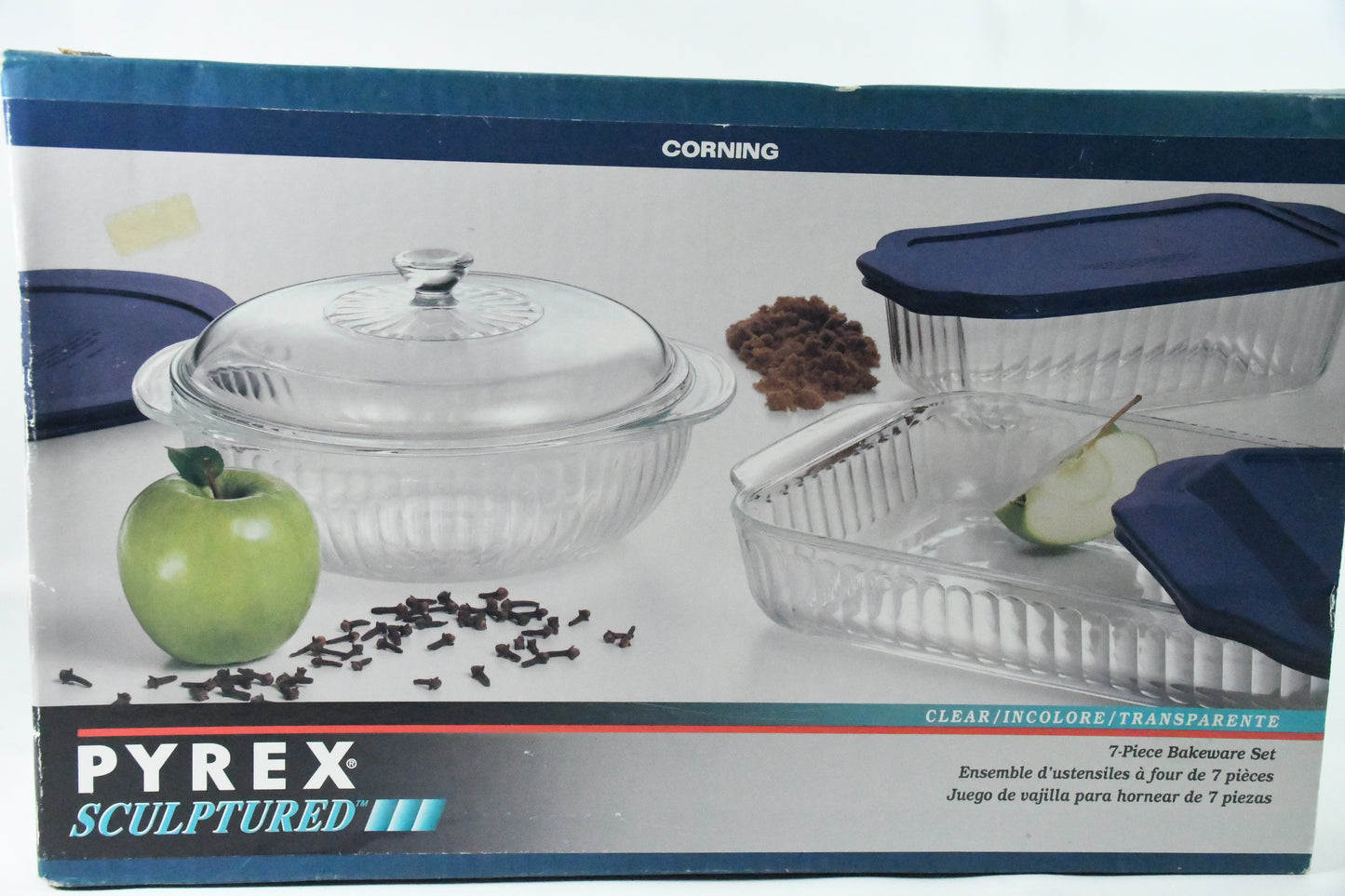 Pyrex Scuptured-7 piece Bakeware