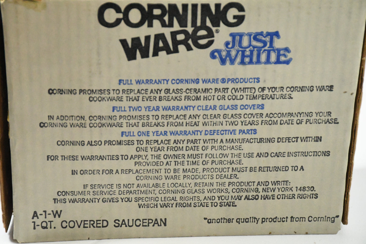 Corning Ware-Just White- 1qt saucepan w/ cover - A-1-W - vtg-