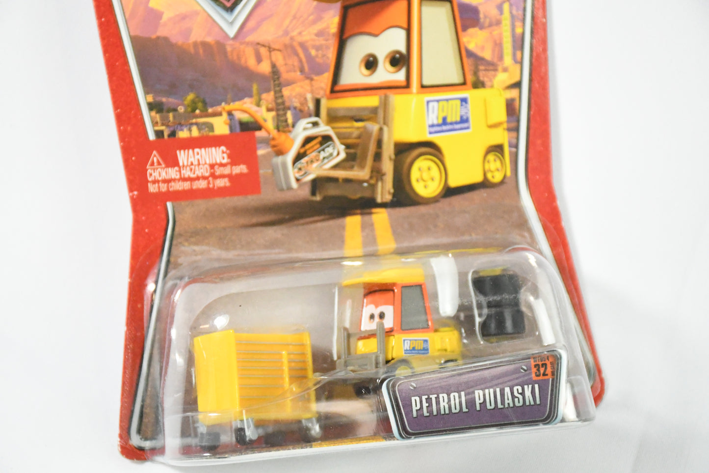 Disney-Pixar-Cars-Mattel- Petrol Pulaski #32-M6122 M1054-NIB