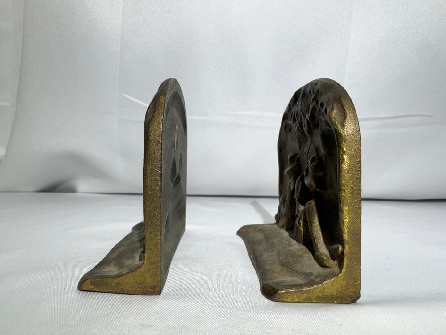 Vintage Art Deco Figural Bookends – Seated Reading Figures – Cast Bronze/Iron – c. 1920s