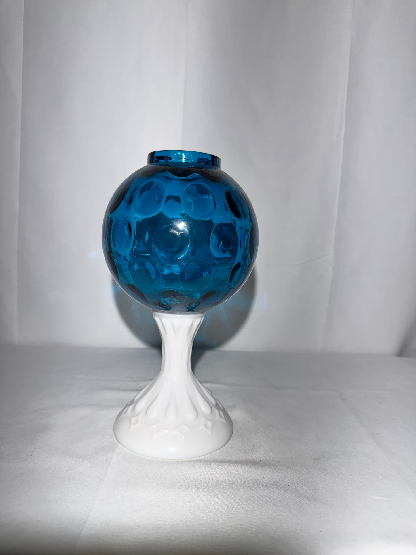 Fenton Coin Pedestal Ivory Ball Rose Bowl – Jamestown Blue & Milk Glass