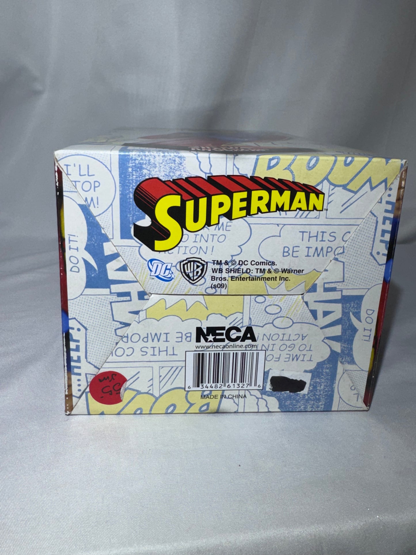 NECA DC Originals Superman Head Knocker Bobblehead – 8” Hand-Painted Resin – Original Box
