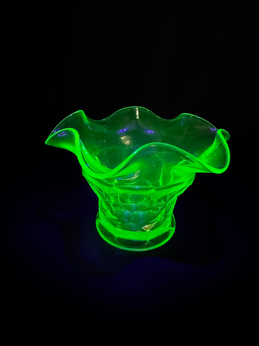 Vintage Uranium Glass Ruffled Bowl Vase Green Vaseline Glass UV Reactive 5.5”