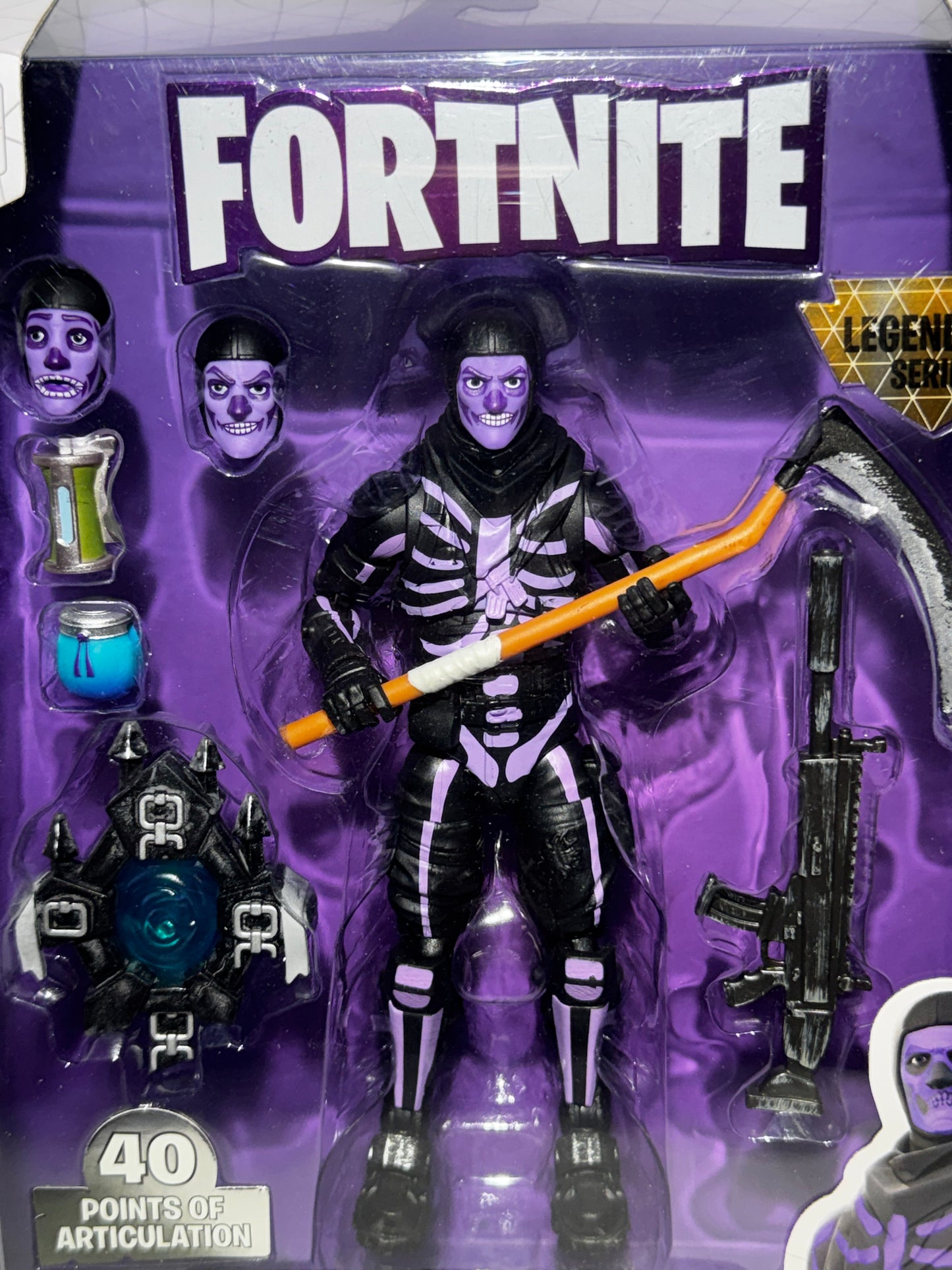 Fortnite Skull Trooper Purple Glow Legendary Series Figure 88 Pc 40 Articulation