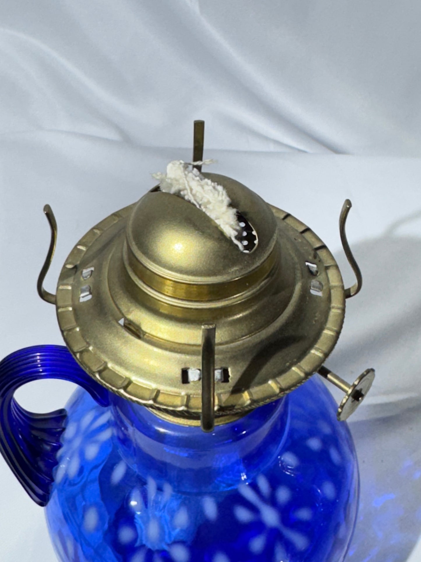 Vintage Cobalt Blue Opalescent Glass Finger Oil Lamp – Snowflake Pattern – 14”
